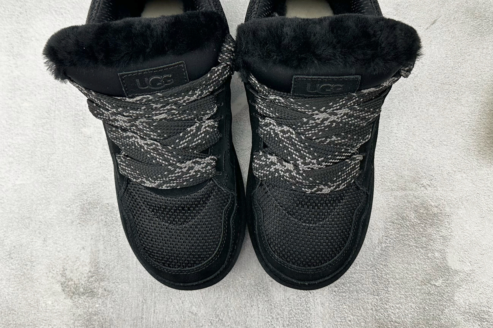 UGG 黑色 1144032-BLK