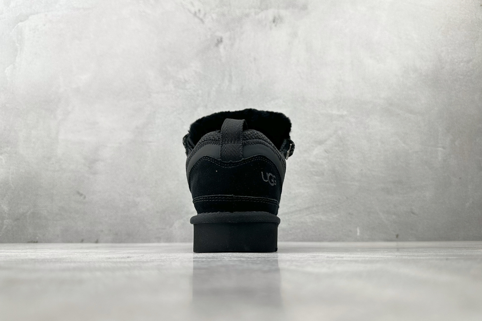 UGG 黑色 1144032-BLK