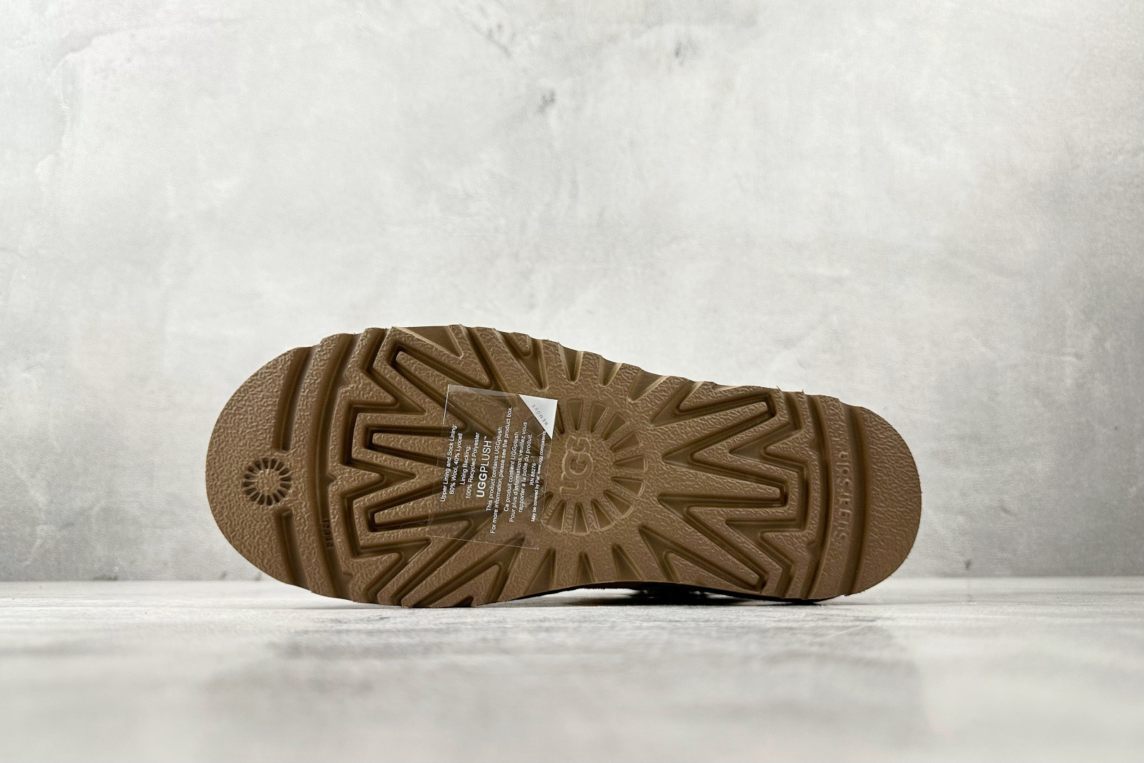 UGG CLASSIC MINI 栗色 1016222-CHE