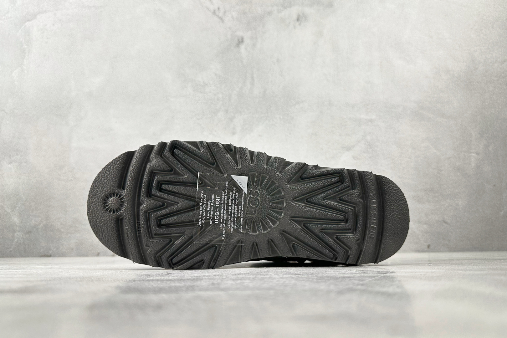 UGG CLASSIC ULTRA MINI 灰色 1116109-GREY