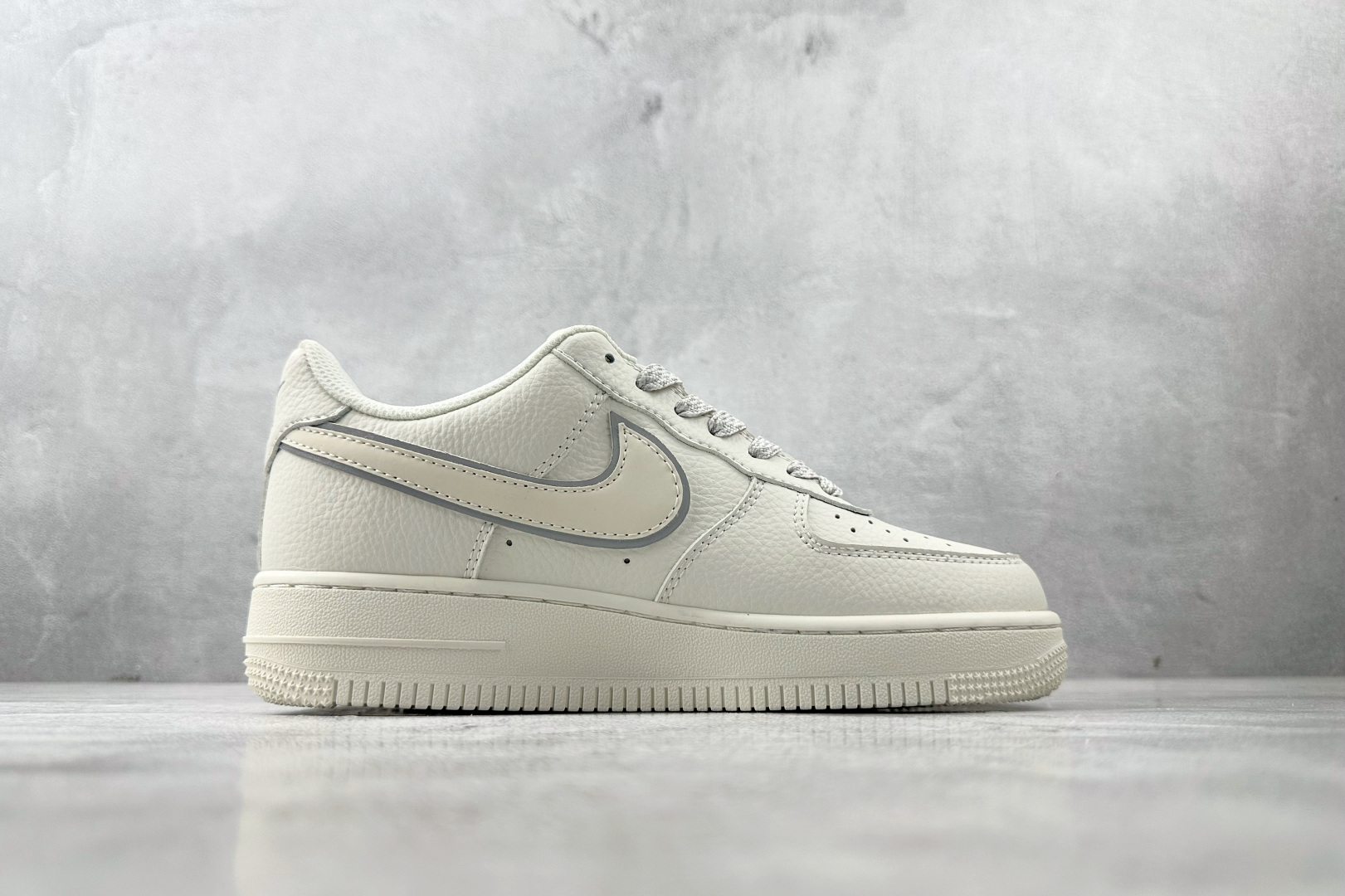 Nike Air Force 1 07 斯图西 联名 米白灰 CS5288-034