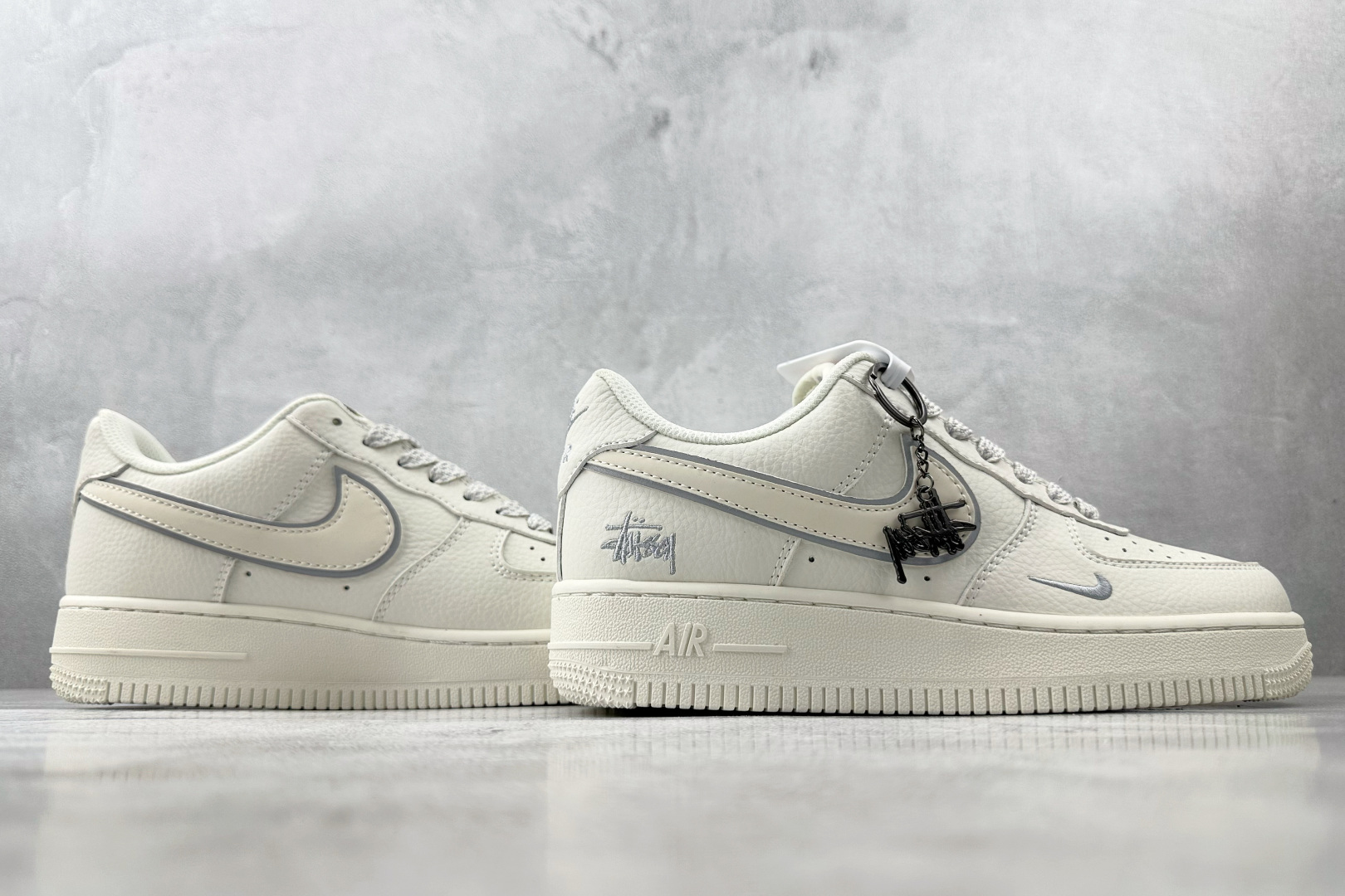 Nike Air Force 1 07 斯图西 联名 米白灰 CS5288-034