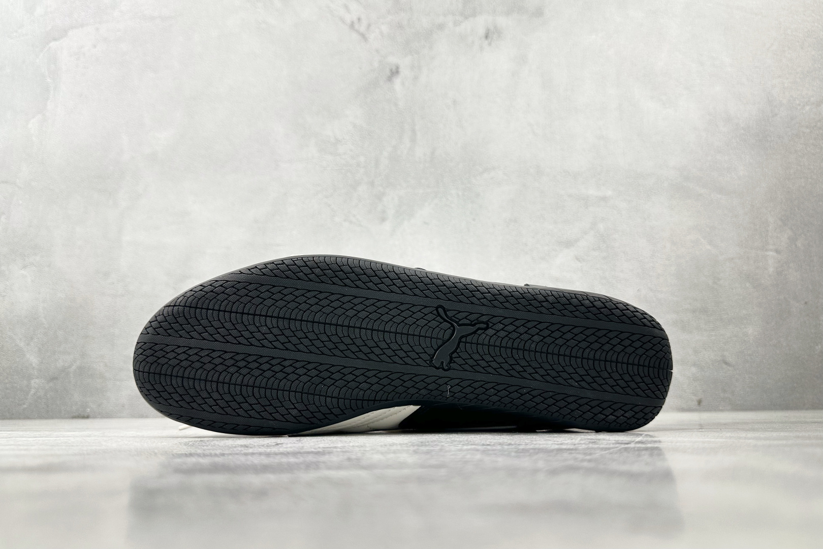 Rose x PUMA彪马 Speedcat 黑白 404391-01