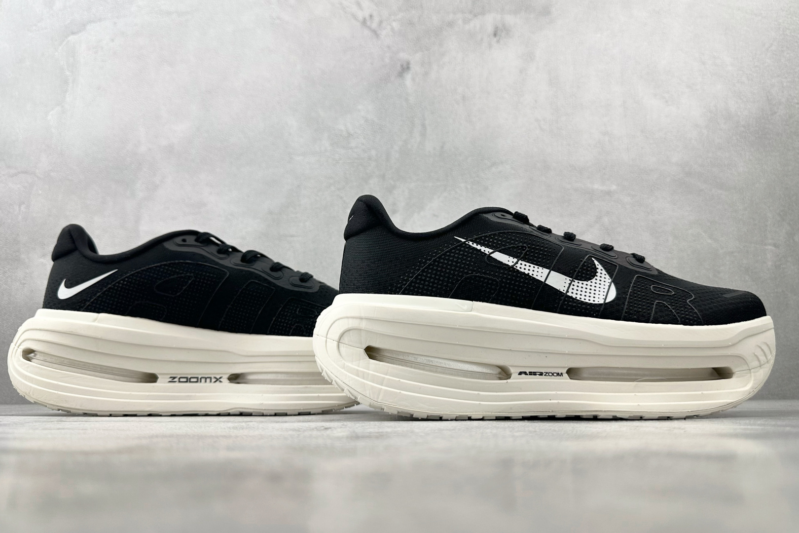 全套数据私模 Nike Vomero Vomero Premium 黑白 HQ2050-007-High Quatity Cheap Brand wholesale wholesaler seller Clothes Bags handbags Sneakers Top Fashion Clothing Shoes from China Factory Chinese suppliers best Quality Beautiful Price 全套数据私模 Nike Vomero Vomero Premium 黑白 HQ2050-007