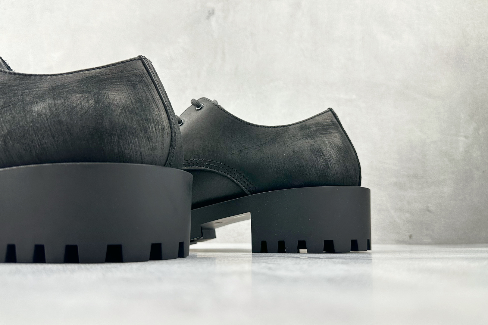 500 Balenciaga巴黎世家 Hummer 黑色 786136WCDA3