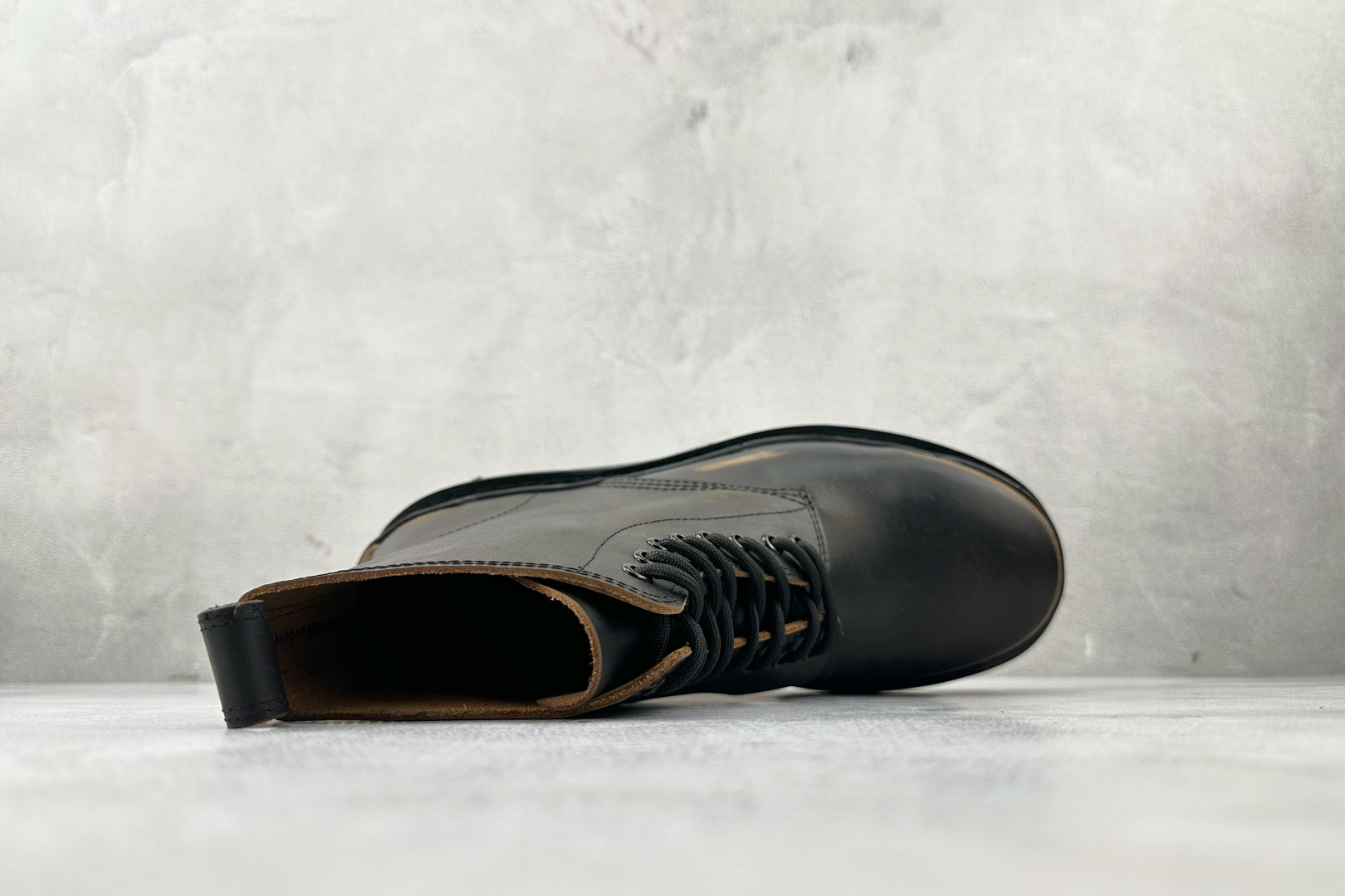 600 Balenciaga巴黎世家 Strike 黑色 670633WBD11