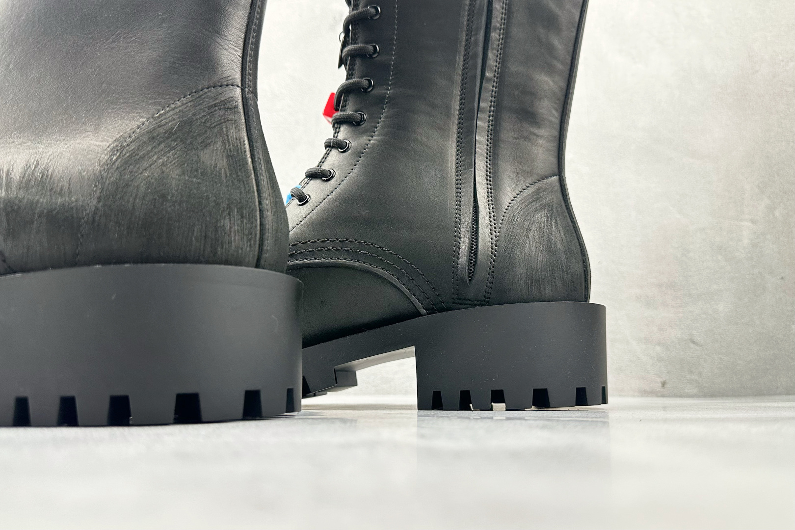 600 Balenciaga巴黎世家 Hummer 黑色 786137WCDA3