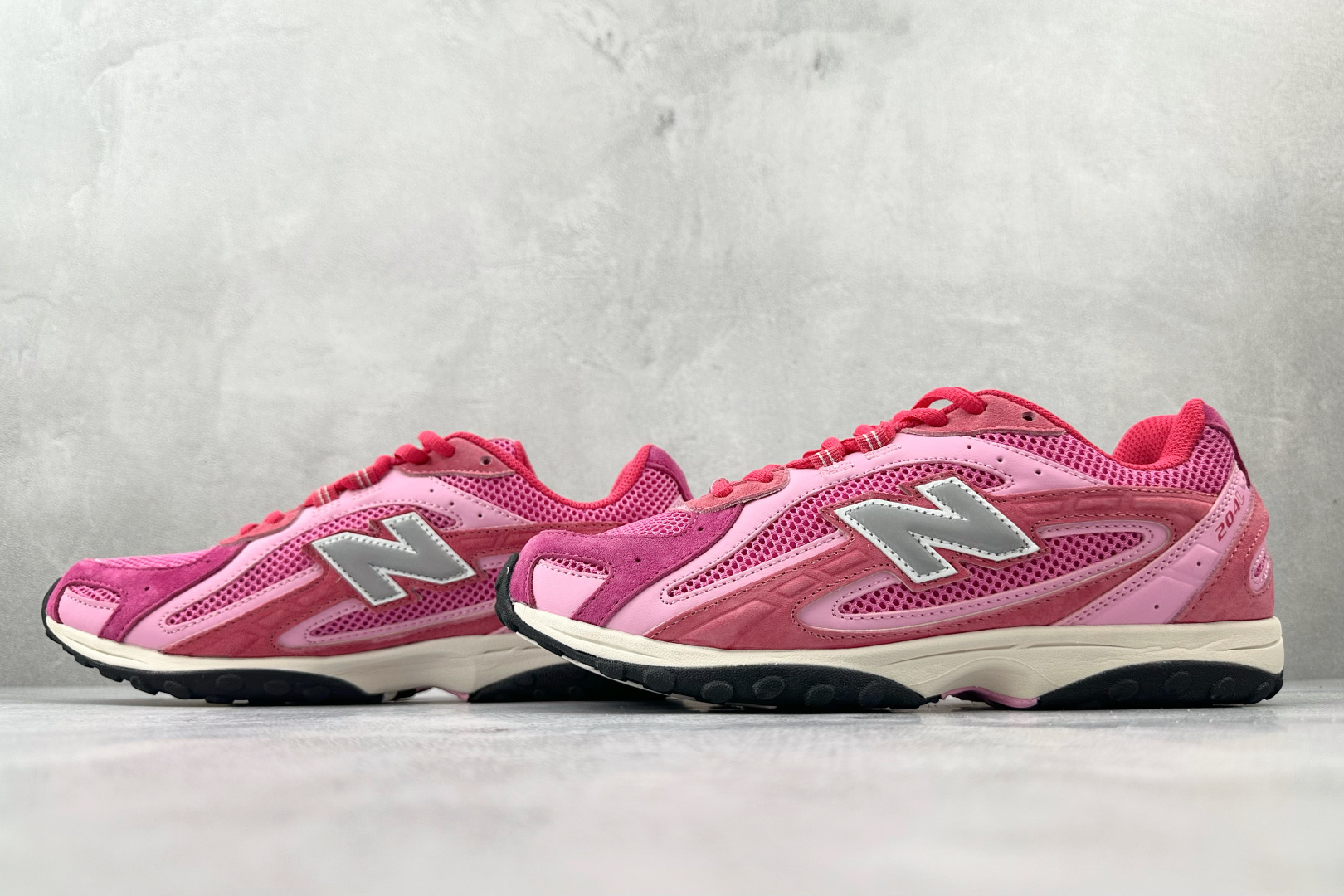 200 纯原出品 KITH x New Balance 204L 粉色 U204LKTH