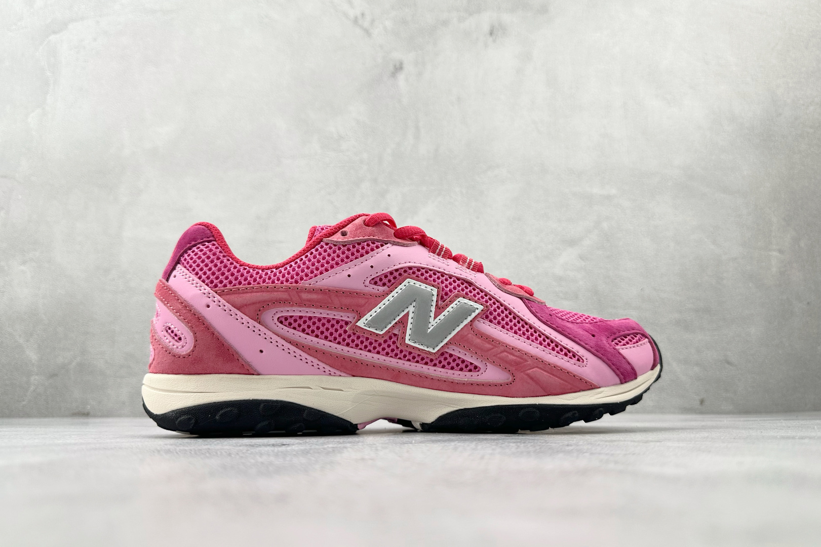 200 纯原出品 KITH x New Balance 204L 粉色 U204LKTH