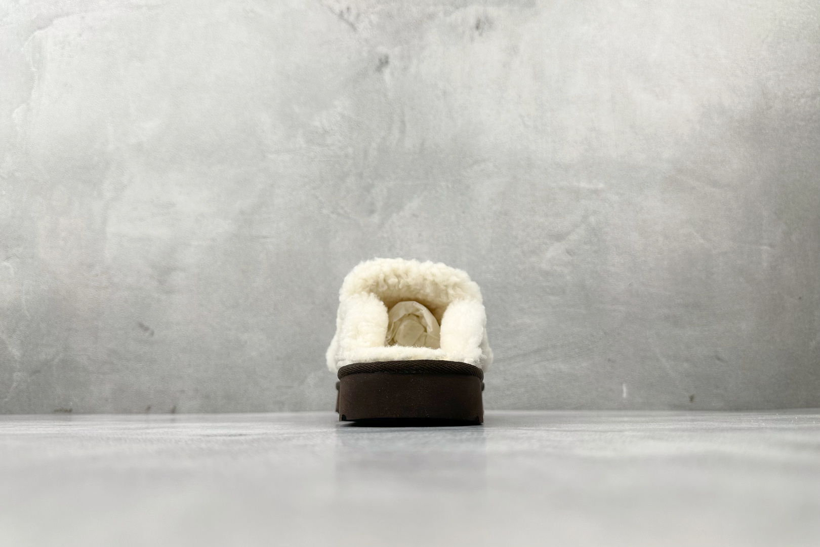 UGG W Classic Disquette 棕色 1115059-CHO-High Quatity Cheap Brand wholesale wholesaler seller Clothes Bags handbags Sneakers Top Fashion Clothing Shoes from China Factory Chinese suppliers best Quality Beautiful Price UGG W Classic Disquette 棕色 1115059-CHO