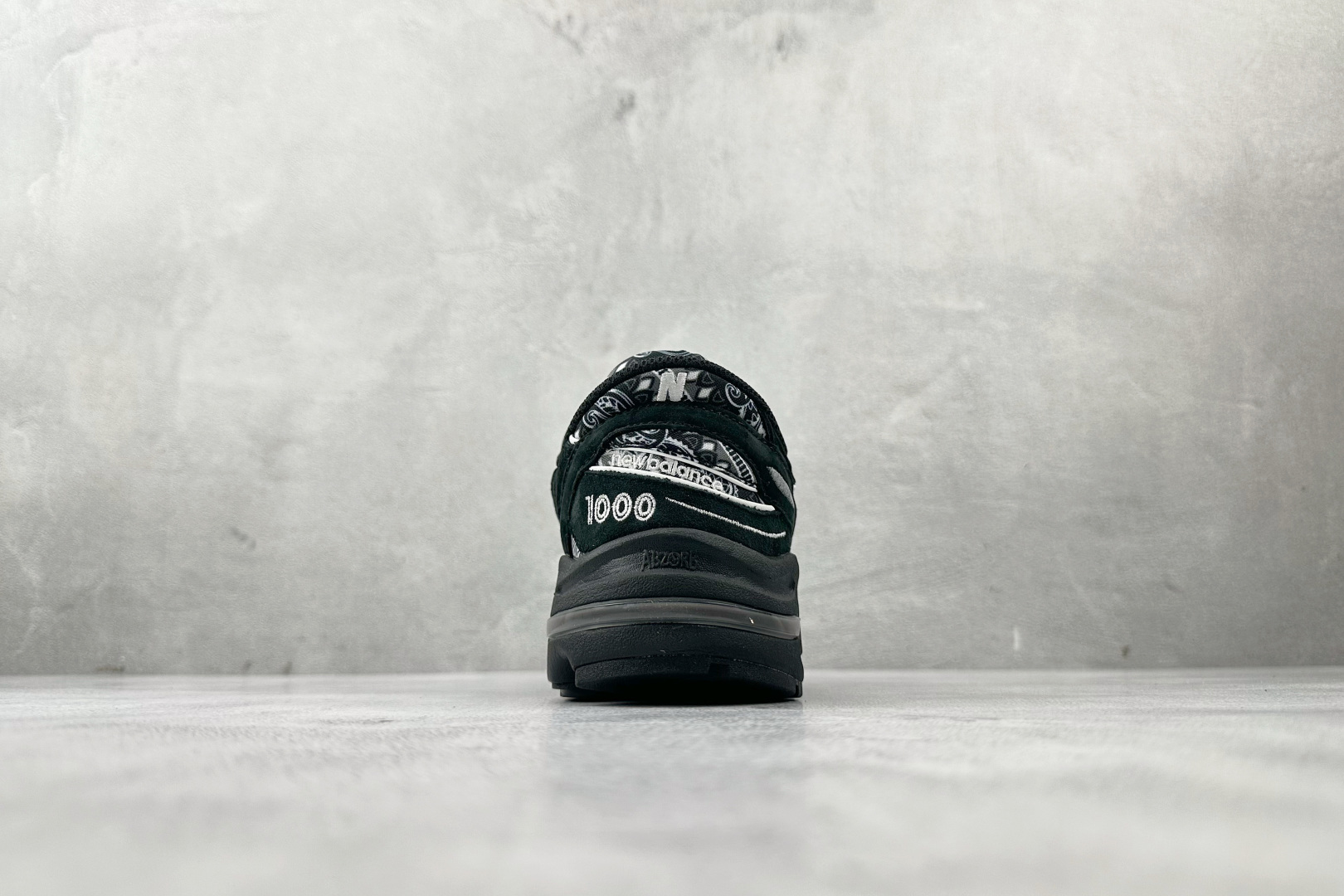 220 大厂出品 atmos x New Balance NB 1000 Bandhnu 黑白 M1000AP-Chinese UA Cheap High Quatity Brand Clothes Bags handbags Sneakers wholesale wholesaler seller from China Factory suppliers Fashion Clothing Shoes best Quality Beautiful Price 220 大厂出品 atmos x New Balance NB 1000 Bandhnu 黑白 M1000AP