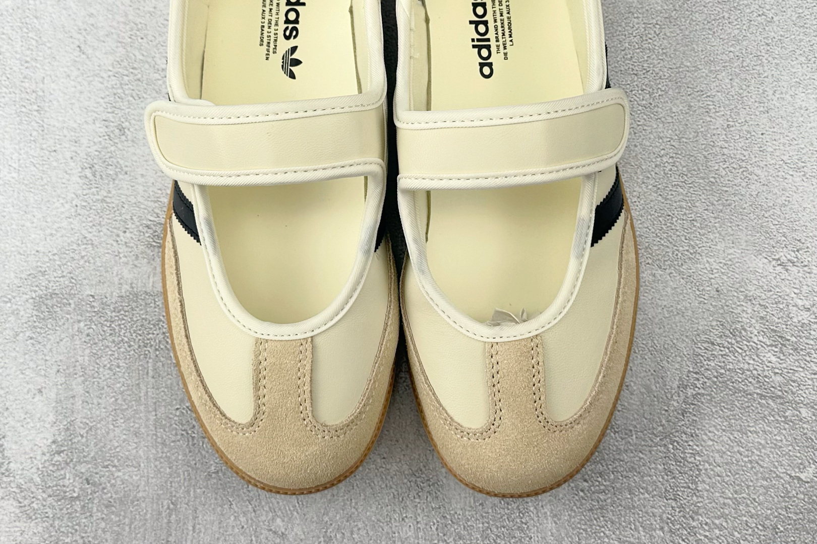 160 adidas originals Samba Jane 米色 JR7338-Chinese UA Cheap High Quatity Brand Clothes Bags handbags Sneakers wholesale wholesaler seller from China Factory suppliers Fashion Clothing Shoes best Quality Beautiful Price 160 adidas originals Samba Jane 米色 JR7338