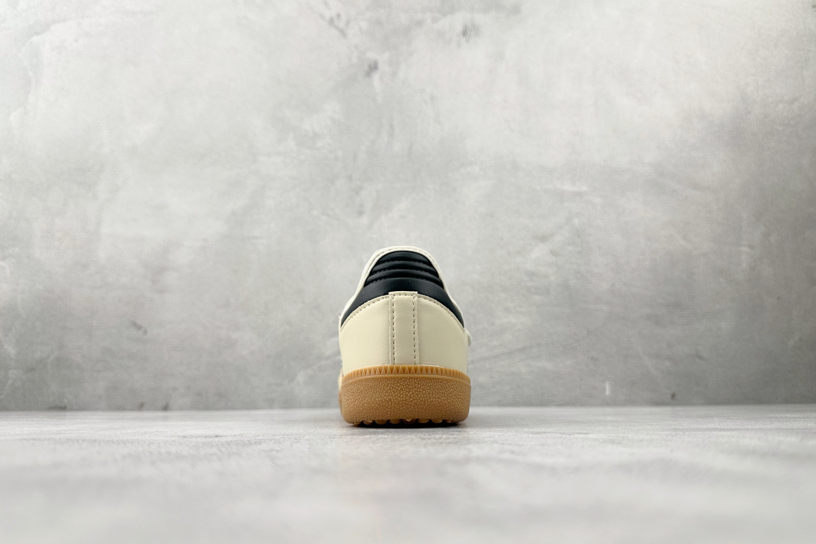 160 adidas originals Samba Jane 米色 JR7338-Chinese UA Cheap High Quatity Brand Clothes Bags handbags Sneakers wholesale wholesaler seller from China Factory suppliers Fashion Clothing Shoes best Quality Beautiful Price 160 adidas originals Samba Jane 米色 JR7338