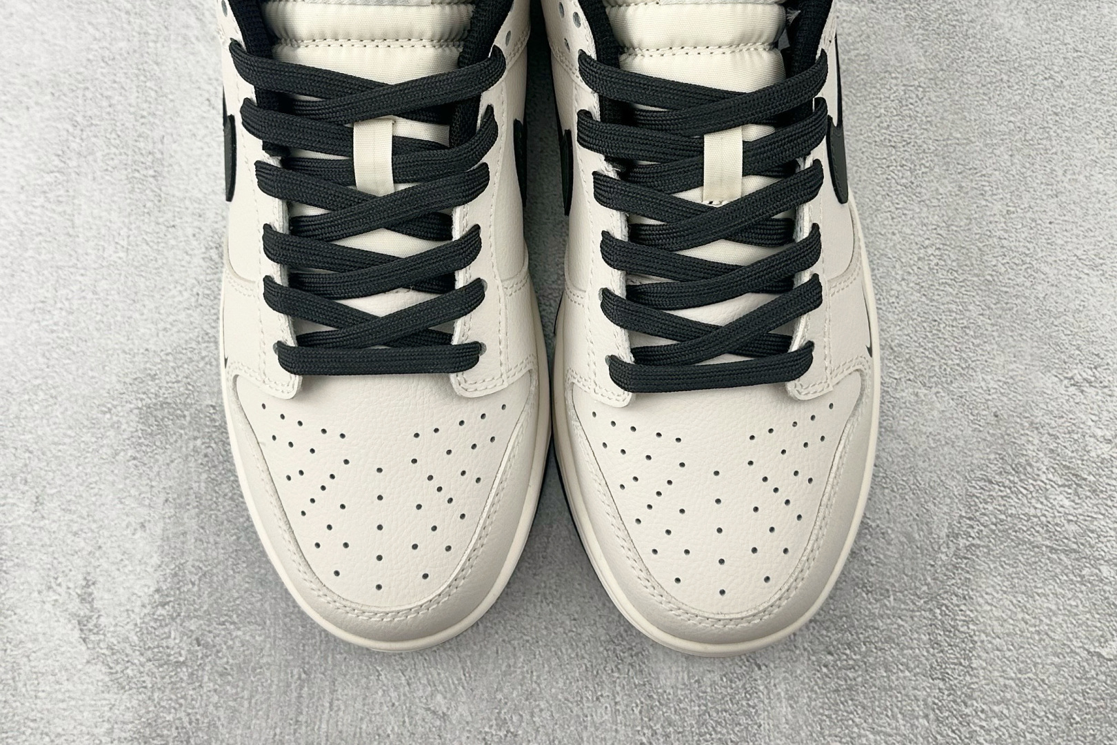 定制球鞋 Nike Dunk SB 朱墨黑 WB0508-041