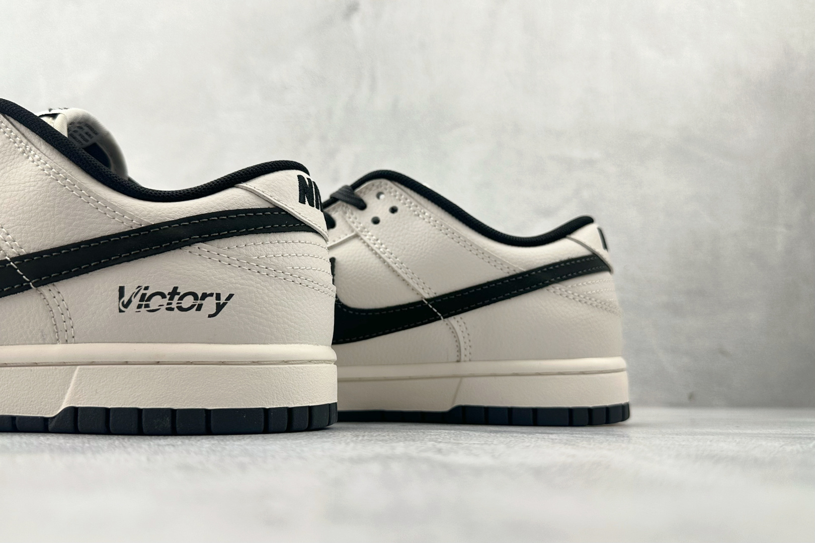 定制球鞋 Nike Dunk SB 朱墨黑 WB0508-041