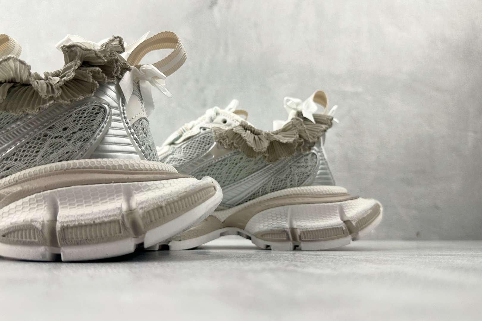 480 代购版 Balenciaga巴黎世家 3XL 白色 832994WXLMC