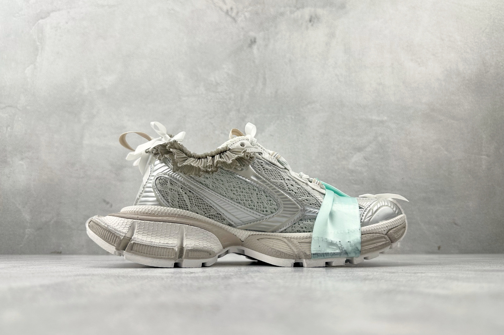 480 代购版 Balenciaga巴黎世家 3XL 白色 832994WXLMC