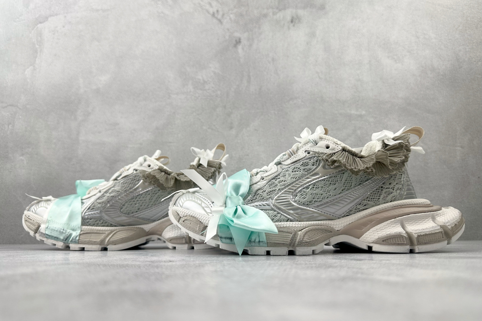 480 代购版 Balenciaga巴黎世家 3XL 白色 832994WXLMC