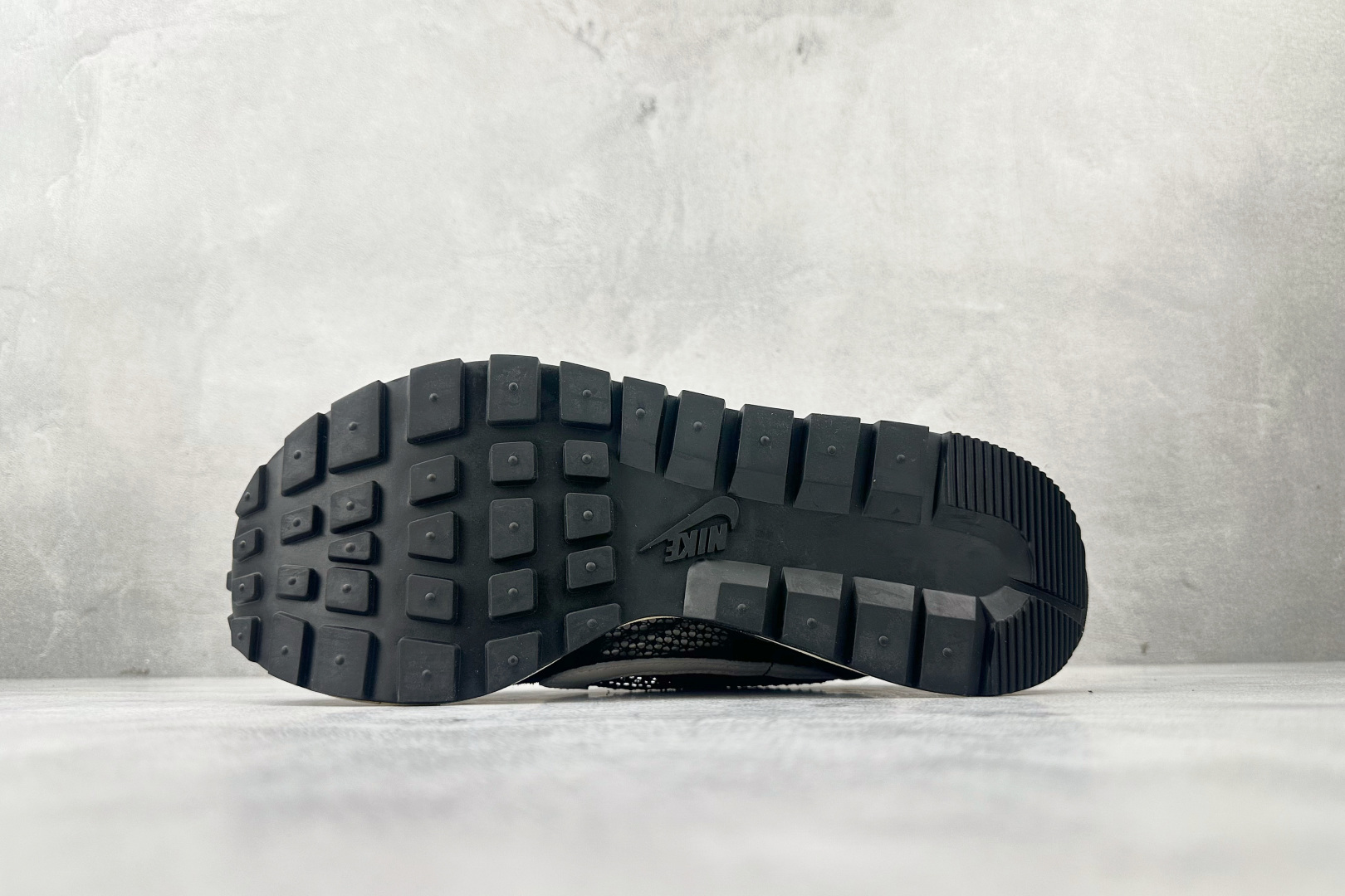 特价 顶级纯原 特价福利 Sacai x Nike VaporWaffle black and whit