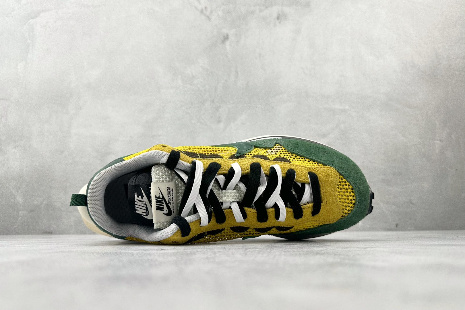 特价 顶级纯原 特价福利 Sacai x Nike VaporWaffle tour yellow 联名