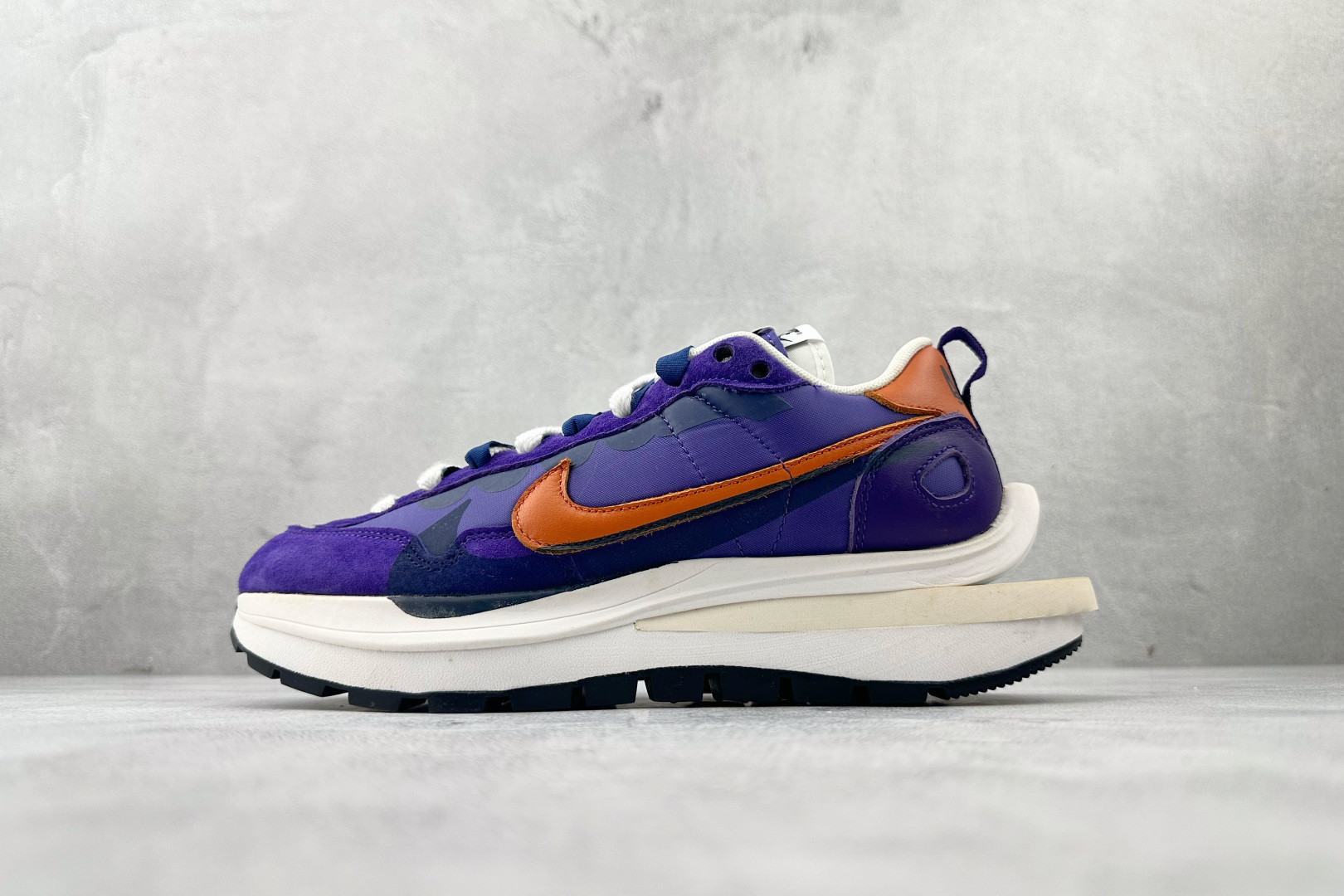 特价 顶级纯原 特价福利 Sacai x Nike VaporWaffle dark iris 紫金货号