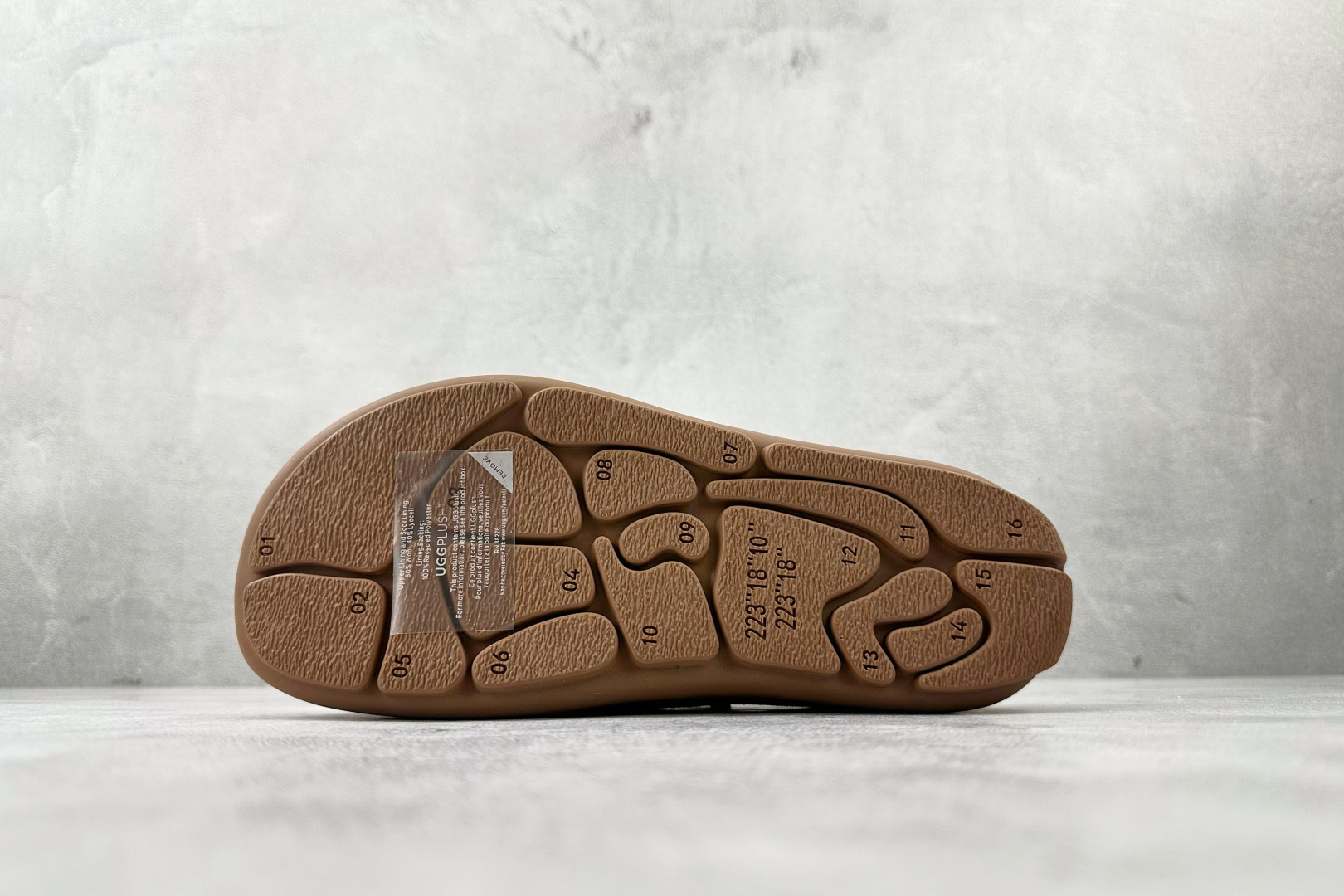 240 UGG W EVERSHEEPSKINS 栗色 1057780-Chinese UA Cheap High Quatity Brand Clothes Bags handbags Sneakers wholesale wholesaler seller from China Factory suppliers Fashion Clothing Shoes best Quality Beautiful Price 240 UGG W EVERSHEEPSKINS 栗色 1057780