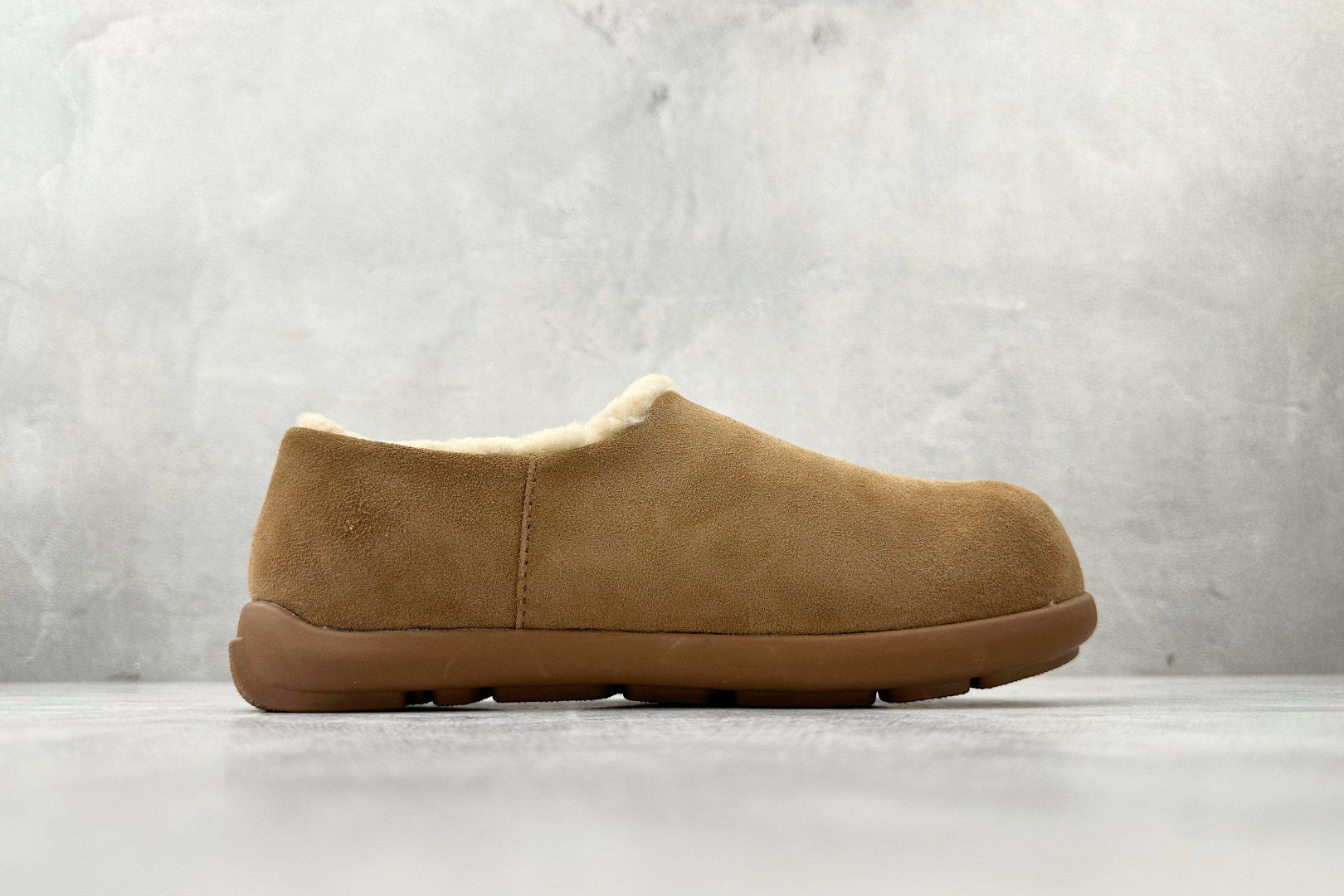 250 UGG W EVERSHEEPSKINS 栗色 1057780-2-Chinese UA Cheap High Quatity Brand Clothes Bags handbags Sneakers wholesale wholesaler seller from China Factory suppliers Fashion Clothing Shoes best Quality Beautiful Price 250 UGG W EVERSHEEPSKINS 栗色 1057780-2