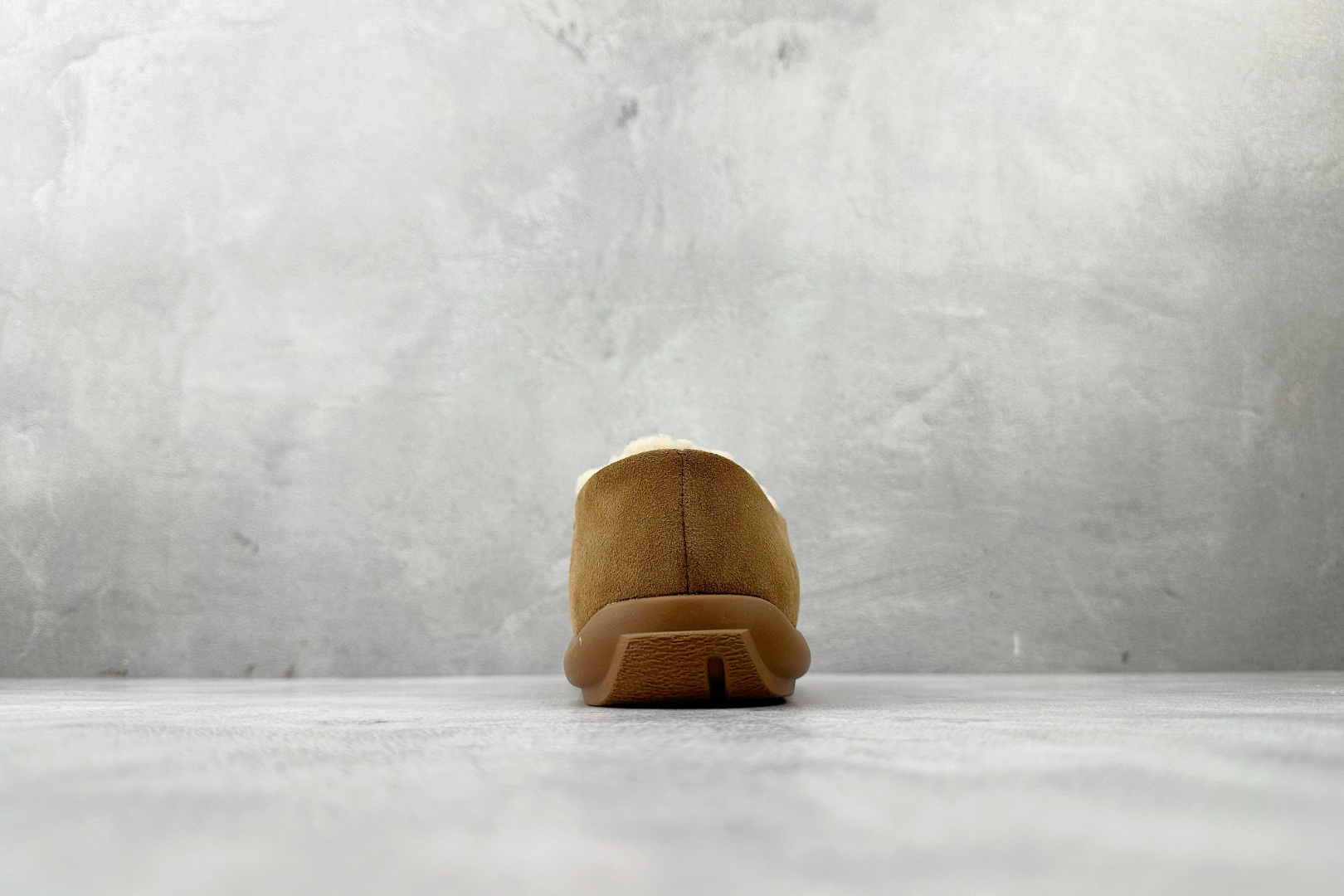 250 UGG W EVERSHEEPSKINS 栗色 1057780-2-Chinese UA Cheap High Quatity Brand Clothes Bags handbags Sneakers wholesale wholesaler seller from China Factory suppliers Fashion Clothing Shoes best Quality Beautiful Price 250 UGG W EVERSHEEPSKINS 栗色 1057780-2