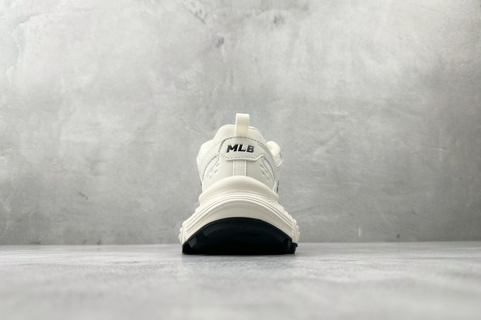 200 平台订单 MLB Basic 洛杉矶道奇队 米白色 3ASHW055N-07WHS 尺码：35 36 36.5 37 38.5 39 40 40.5 41 42 42.5 43 44 44.5 45 编码：30