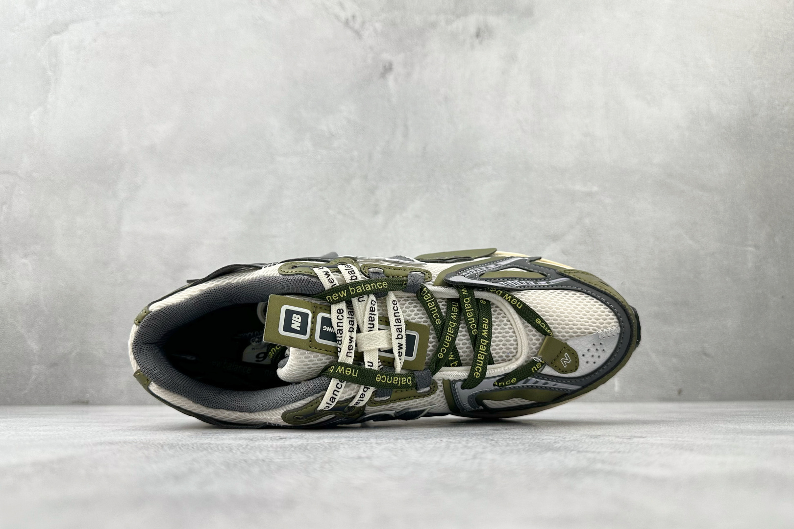 New Balance NB 1906A 橄榄绿货号：U1906ANC尺码：36 36.5 37 38.