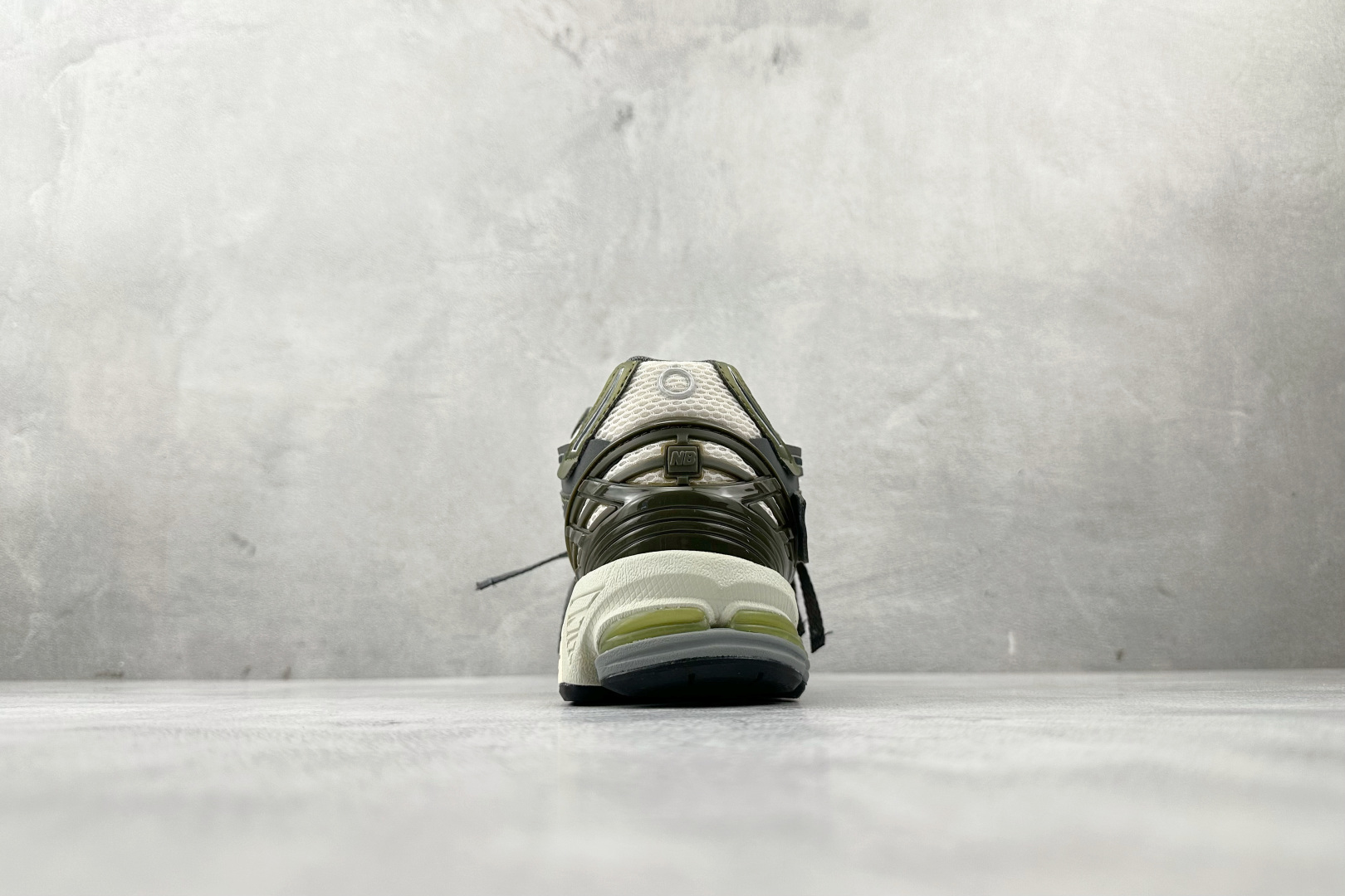 New Balance NB 1906A 橄榄绿货号：U1906ANC尺码：36 36.5 37 38.