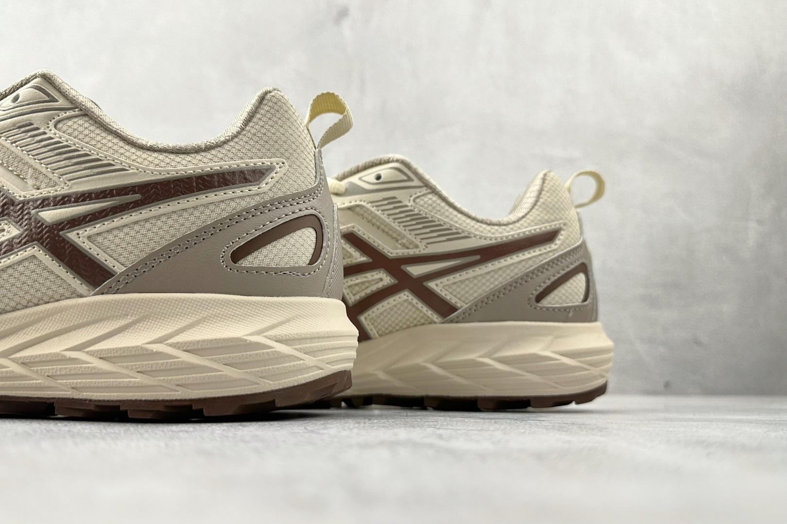 180 品质升级 Asics Gel-Sonoma 米棕 1011B772-023