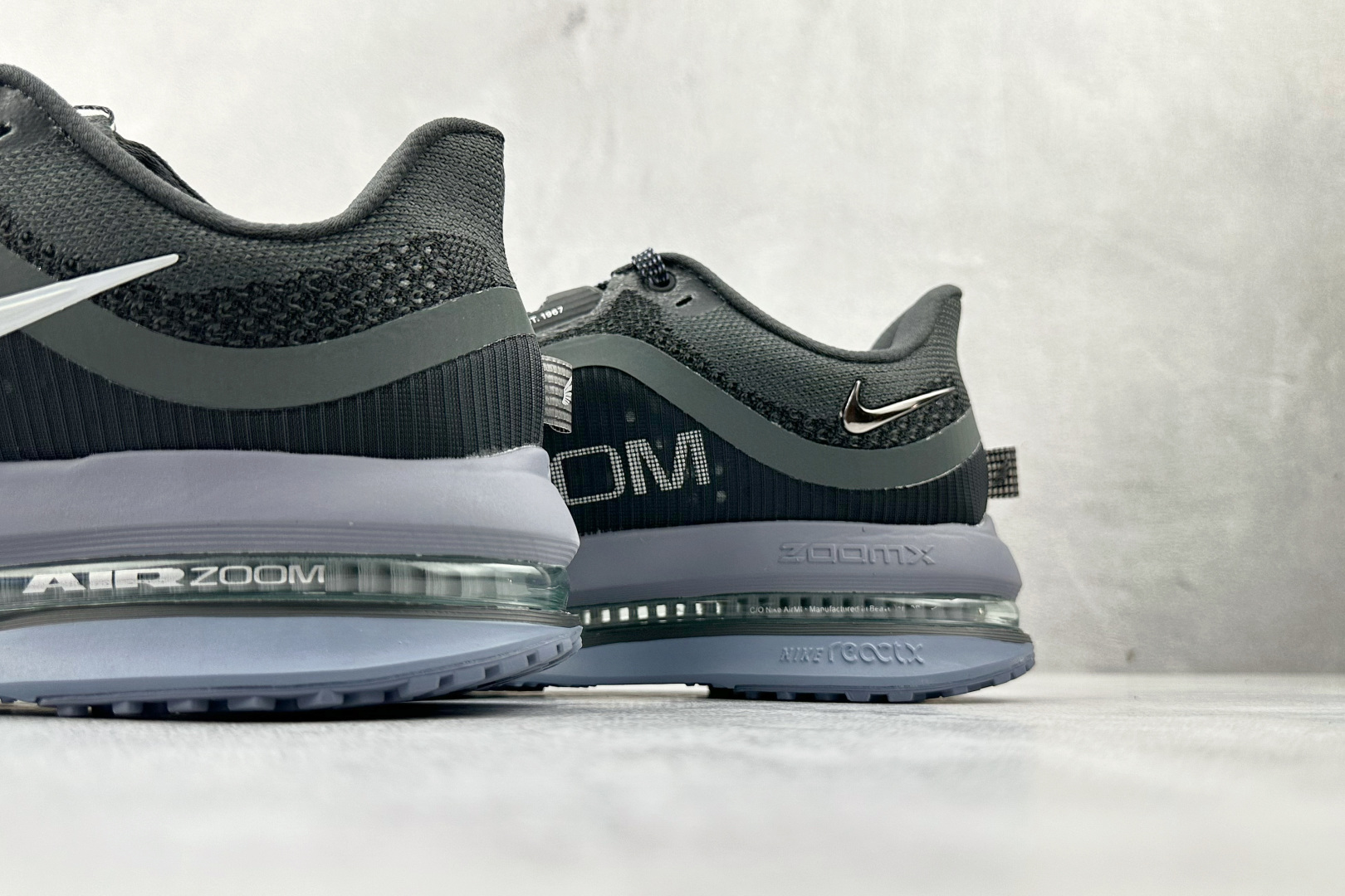 Nike Pegasus Premium 黑灰 HQ2592-006