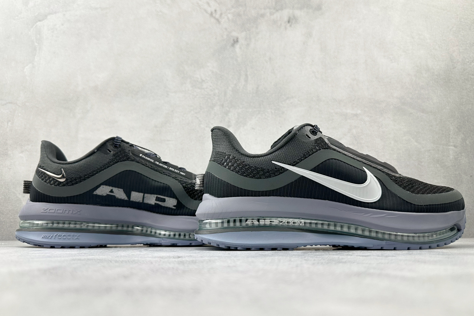 Nike Pegasus Premium 黑灰 HQ2592-006