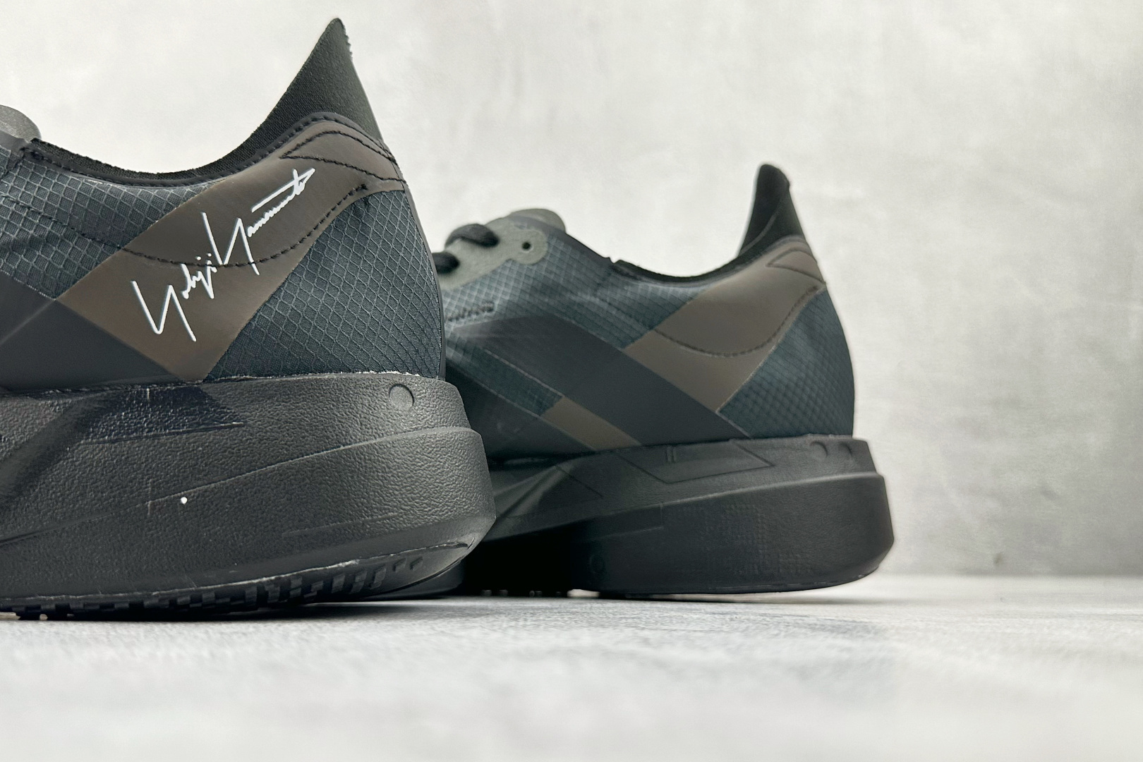 220 Y-3 ADIOS PRO 4 M 黑色 53-JR6655