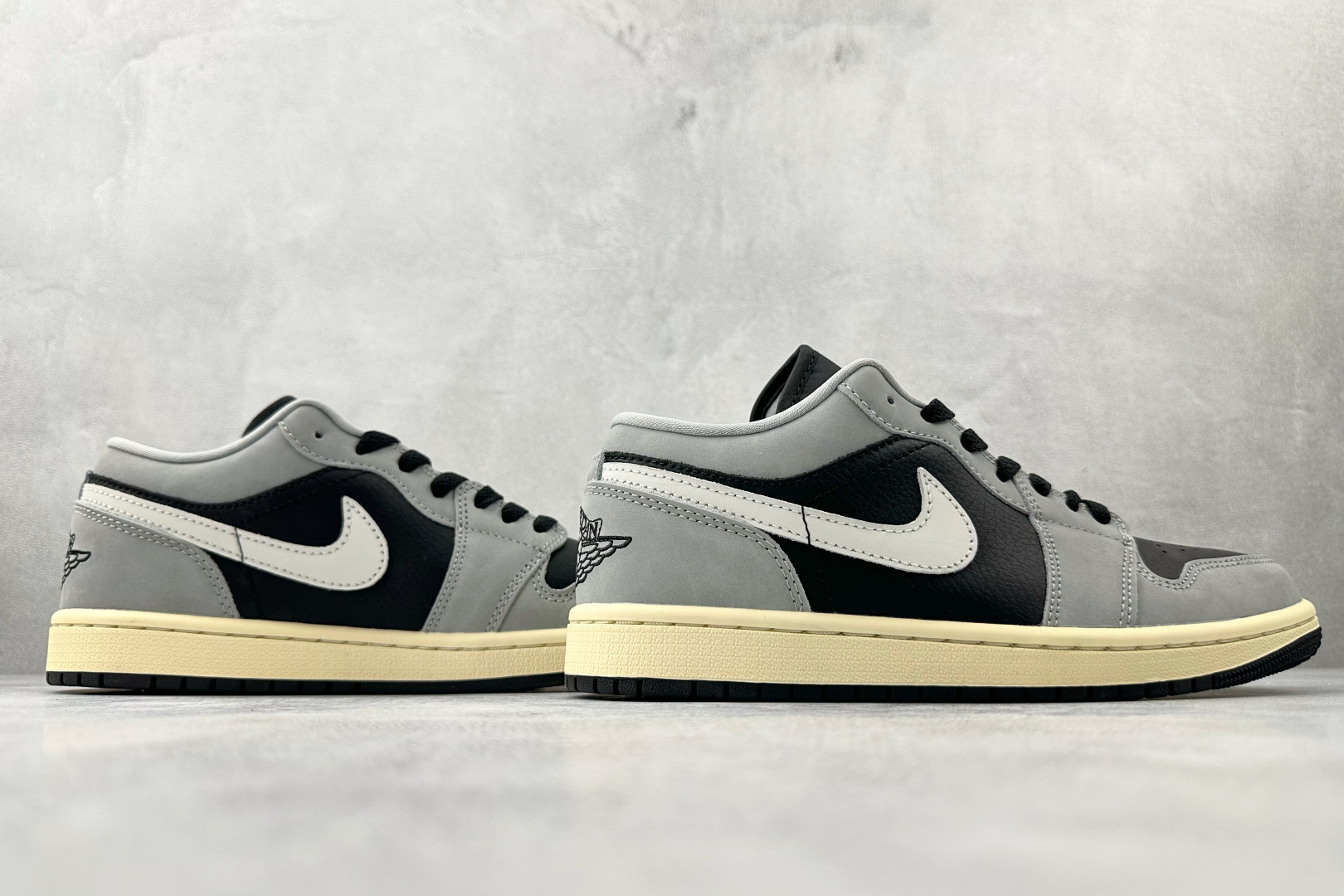 240 Jordan Air Jordan 1 Low”Light Smoke Grey” 黑灰 HQ2010-012