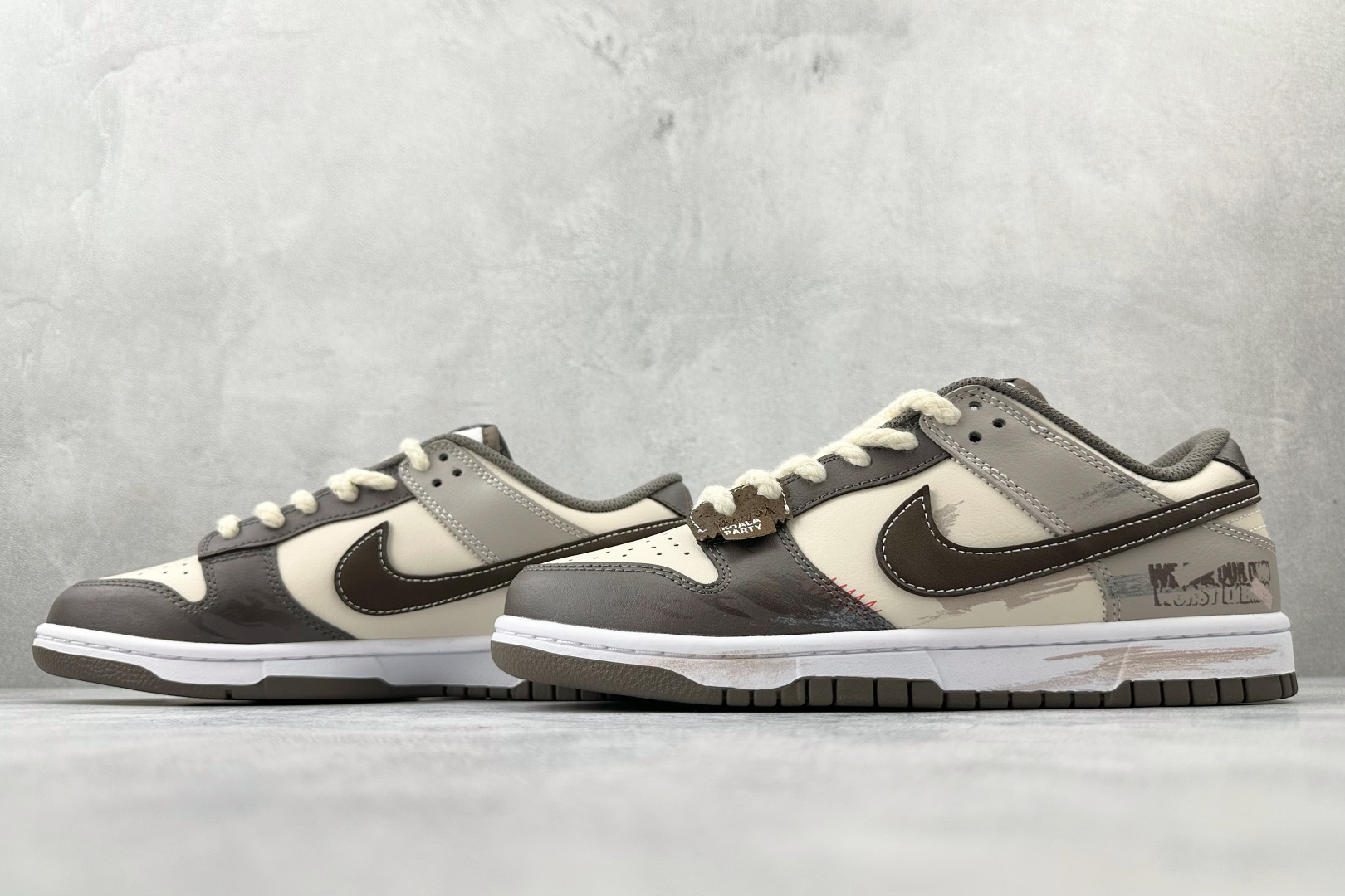 300 定制球鞋 Nike Dunk 二手日落 棕灰色 HF5441-111-Chinese UA Cheap High Quatity Brand Clothes Bags handbags Sneakers wholesale wholesaler seller from China Factory suppliers Fashion Clothing Shoes best Quality Beautiful Price 300 定制球鞋 Nike Dunk 二手日落 棕灰色 HF5441-111