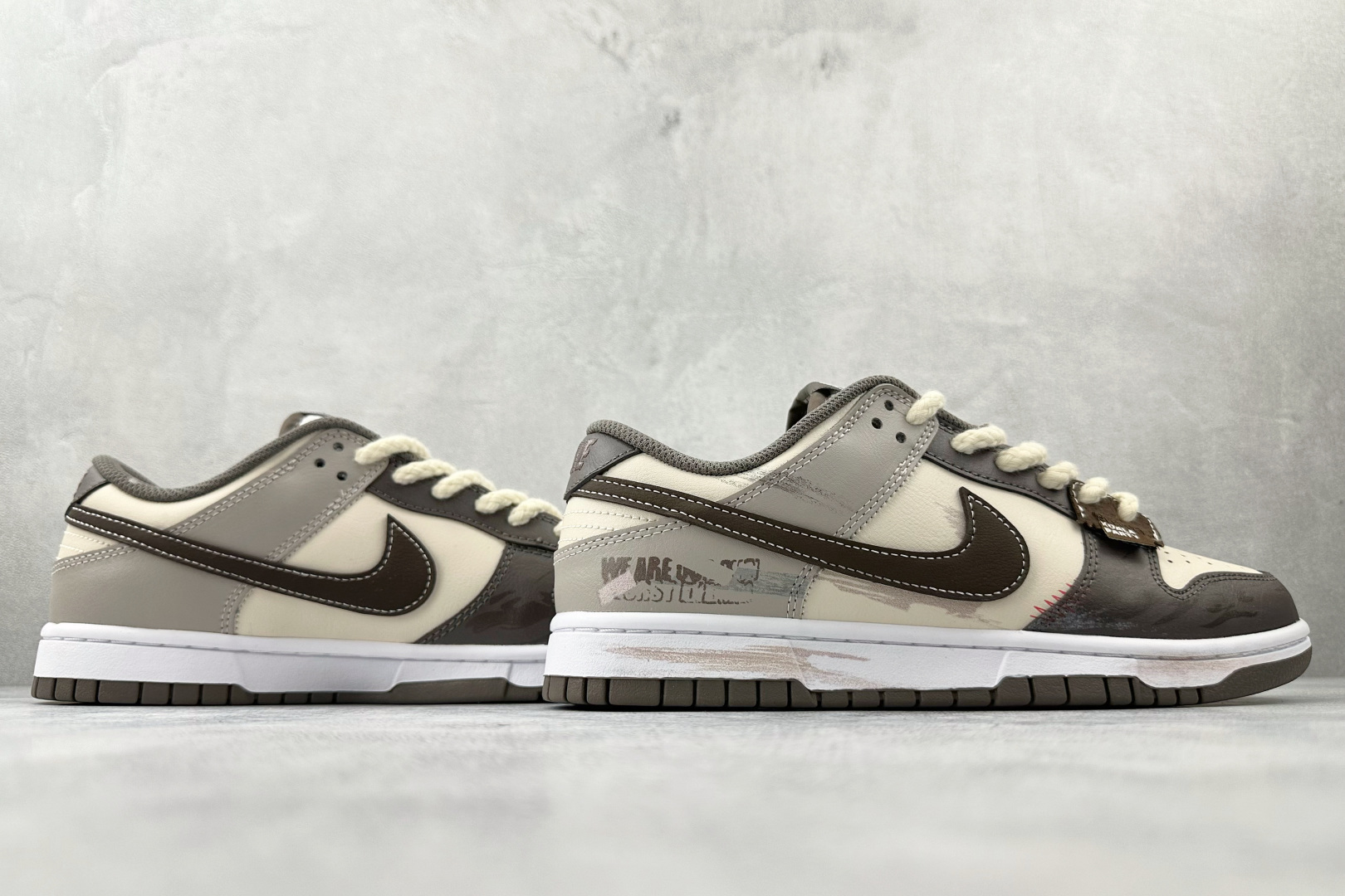 300 定制球鞋 Nike Dunk 二手日落 棕灰色 HF5441-111-Chinese UA Cheap High Quatity Brand Clothes Bags handbags Sneakers wholesale wholesaler seller from China Factory suppliers Fashion Clothing Shoes best Quality Beautiful Price 300 定制球鞋 Nike Dunk 二手日落 棕灰色 HF5441-111