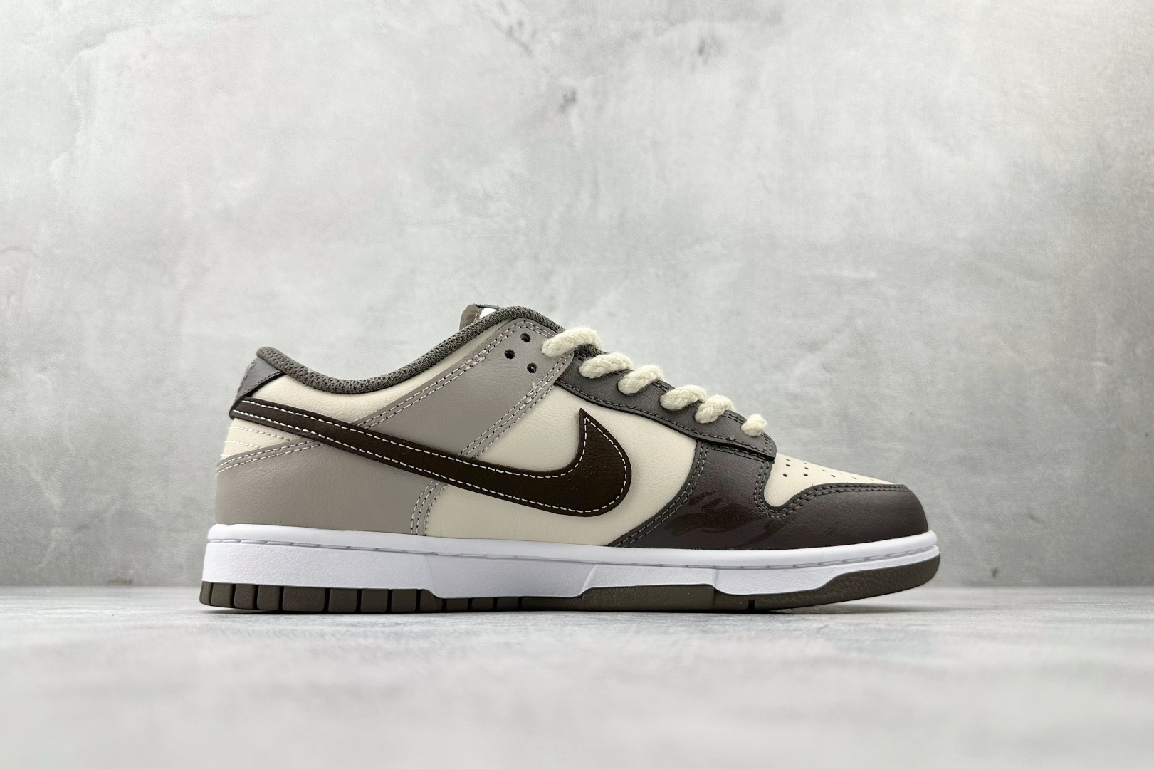 300 定制球鞋 Nike Dunk 二手日落 棕灰色 HF5441-111-Chinese UA Cheap High Quatity Brand Clothes Bags handbags Sneakers wholesale wholesaler seller from China Factory suppliers Fashion Clothing Shoes best Quality Beautiful Price 300 定制球鞋 Nike Dunk 二手日落 棕灰色 HF5441-111