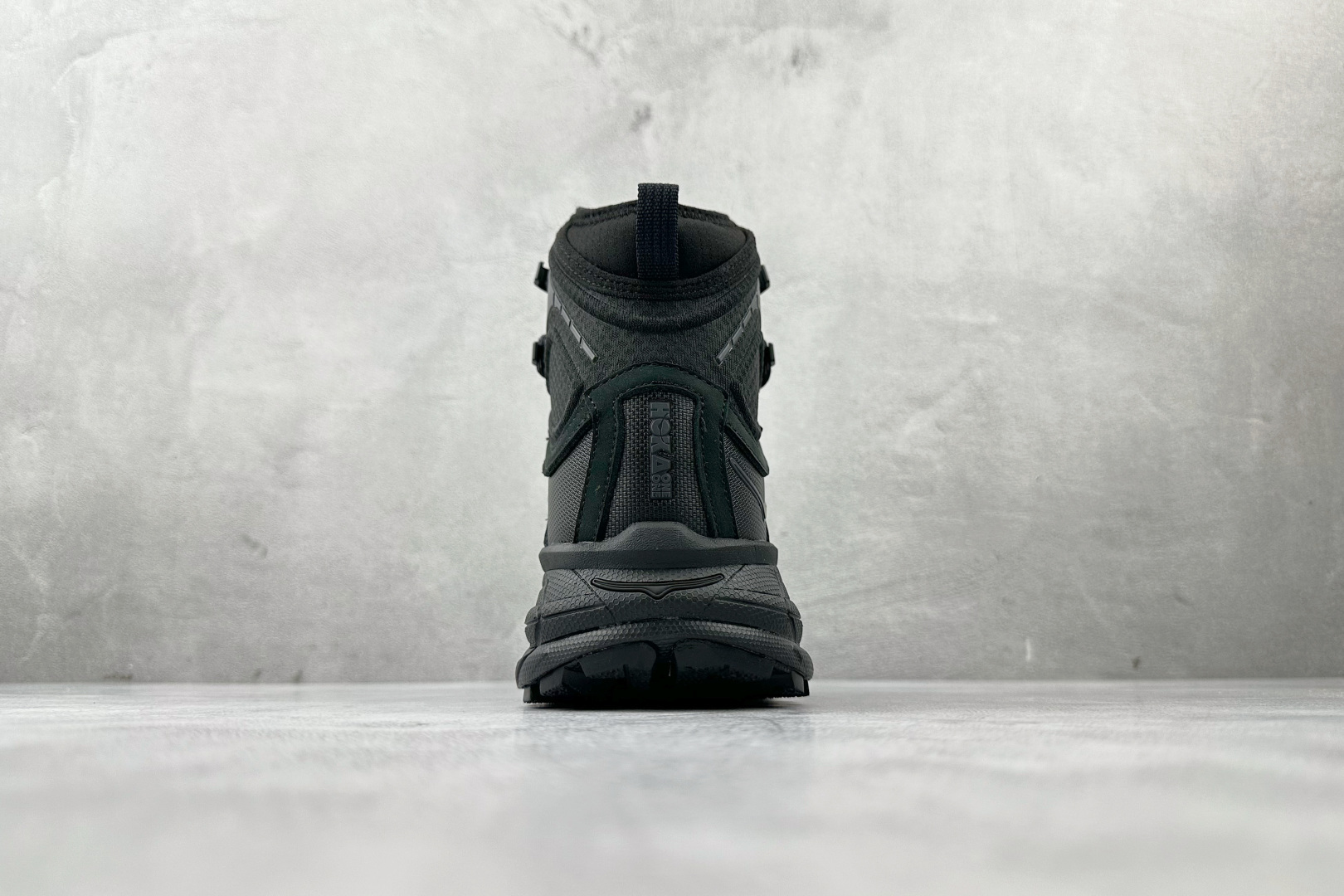440 平台专供 HOKA ONE ONE Tor Ultra HI 黑色 1129958-BBLC