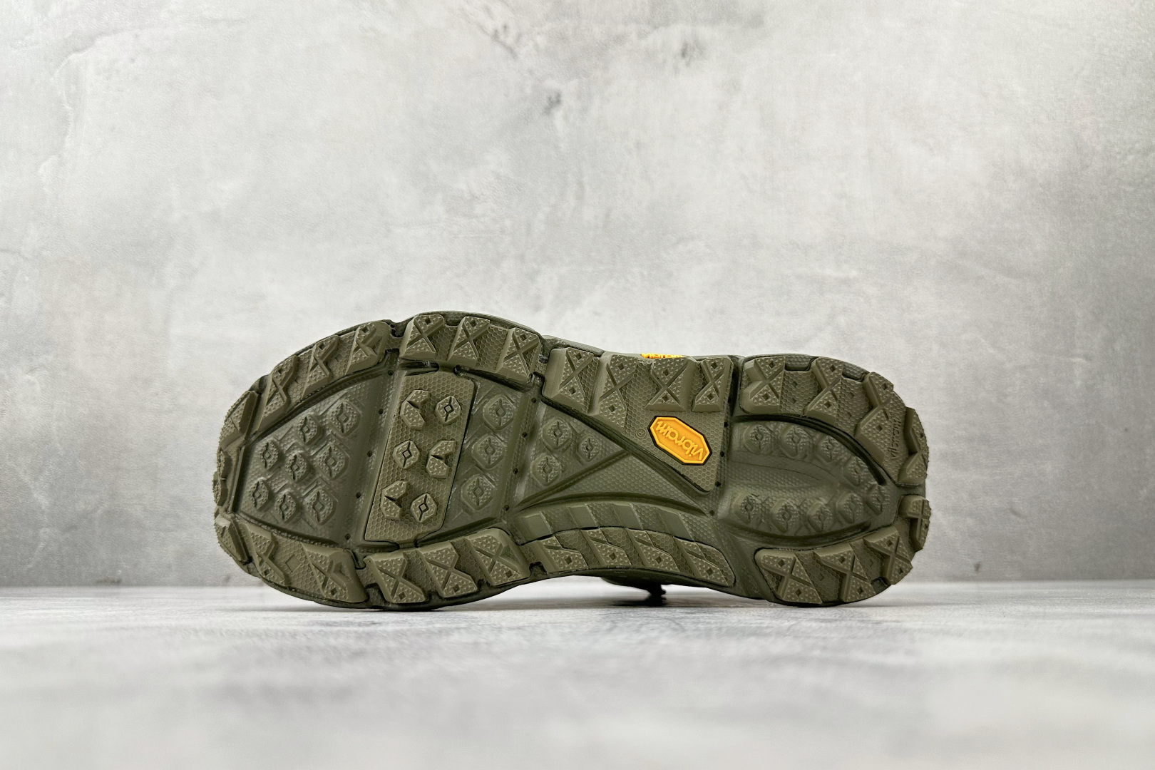 440 平台专供 HOKA ONE ONE Tor Ultra HI 棕绿 1129958-BOIG