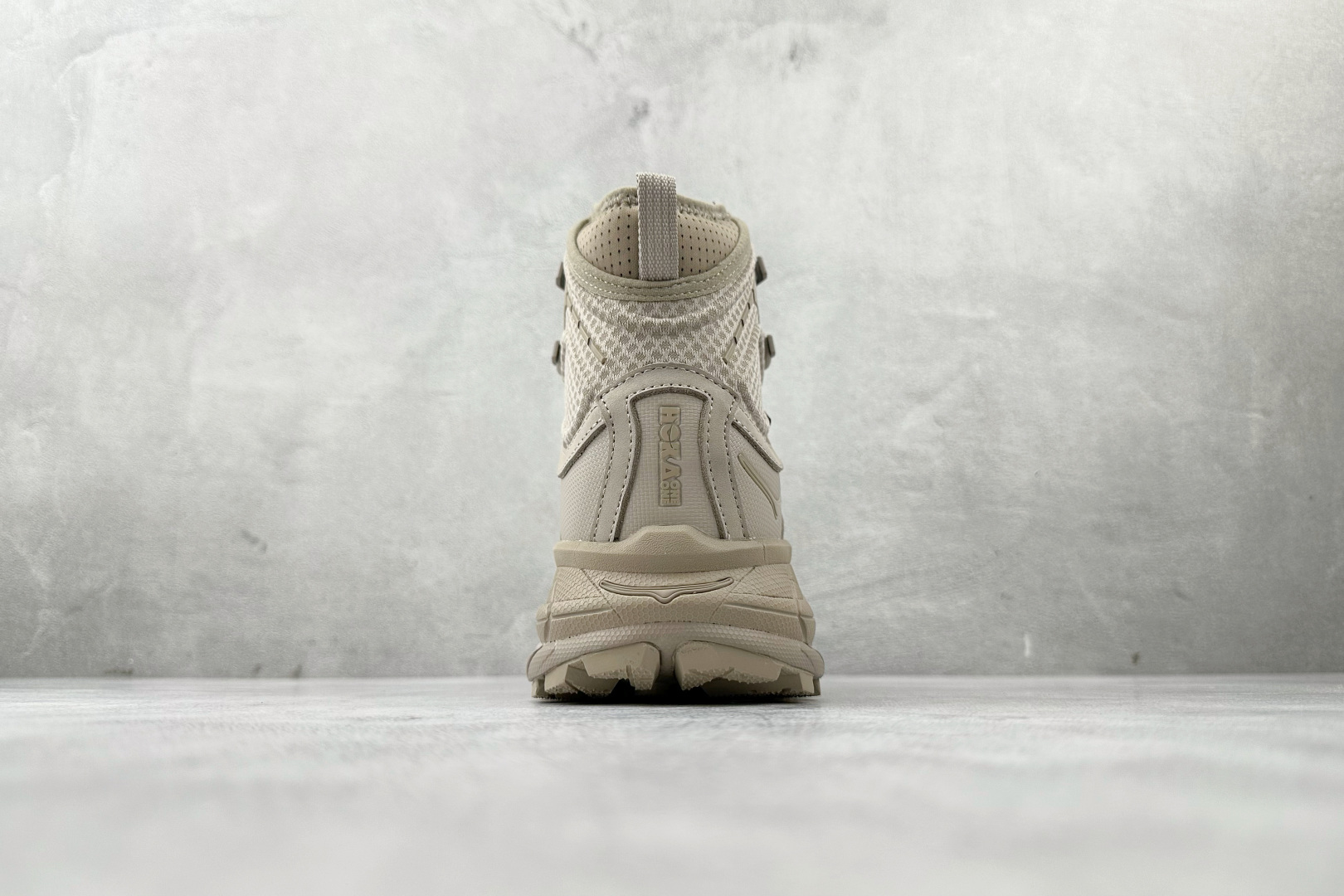 440 平台专供 HOKA ONE ONE Tor Ultra HI 米色 1129958-STPST
