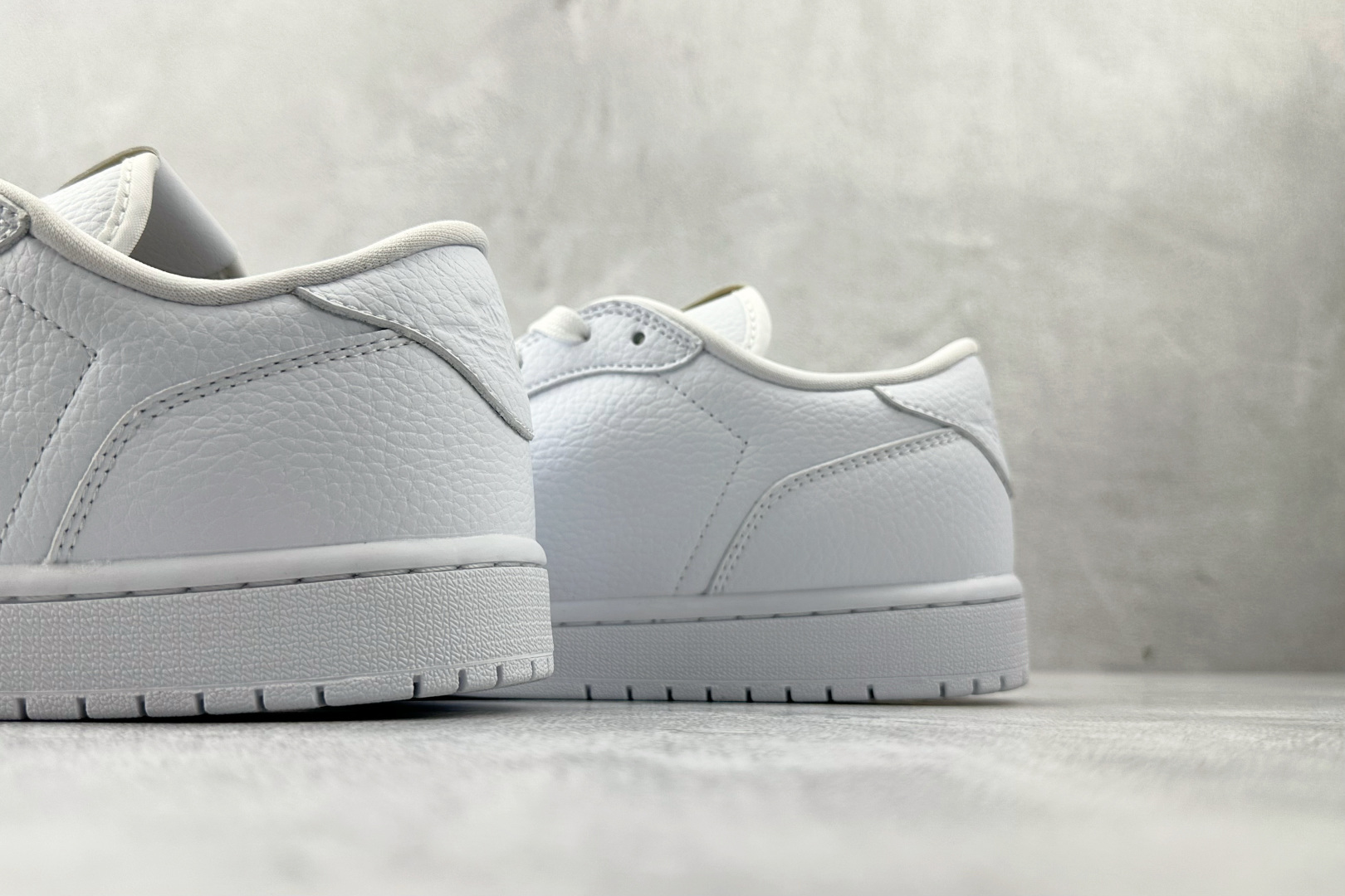 200 Jordan Air Jordan 1 白 872782-100