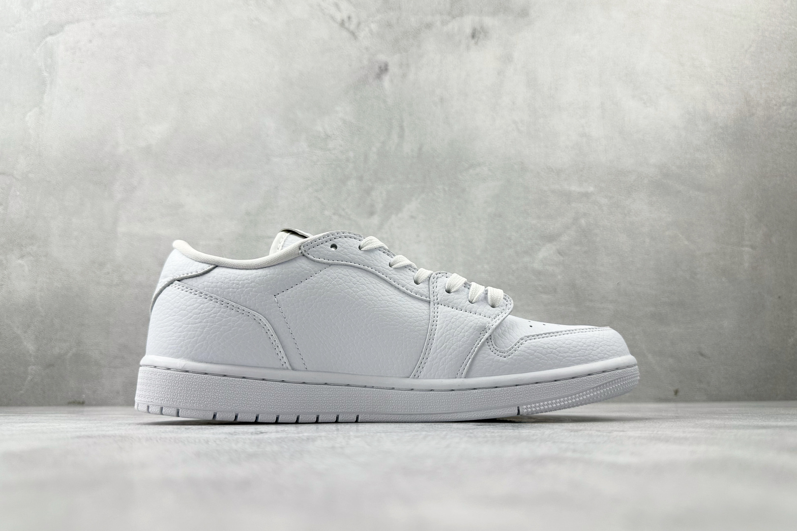 200 Jordan Air Jordan 1 白 872782-100