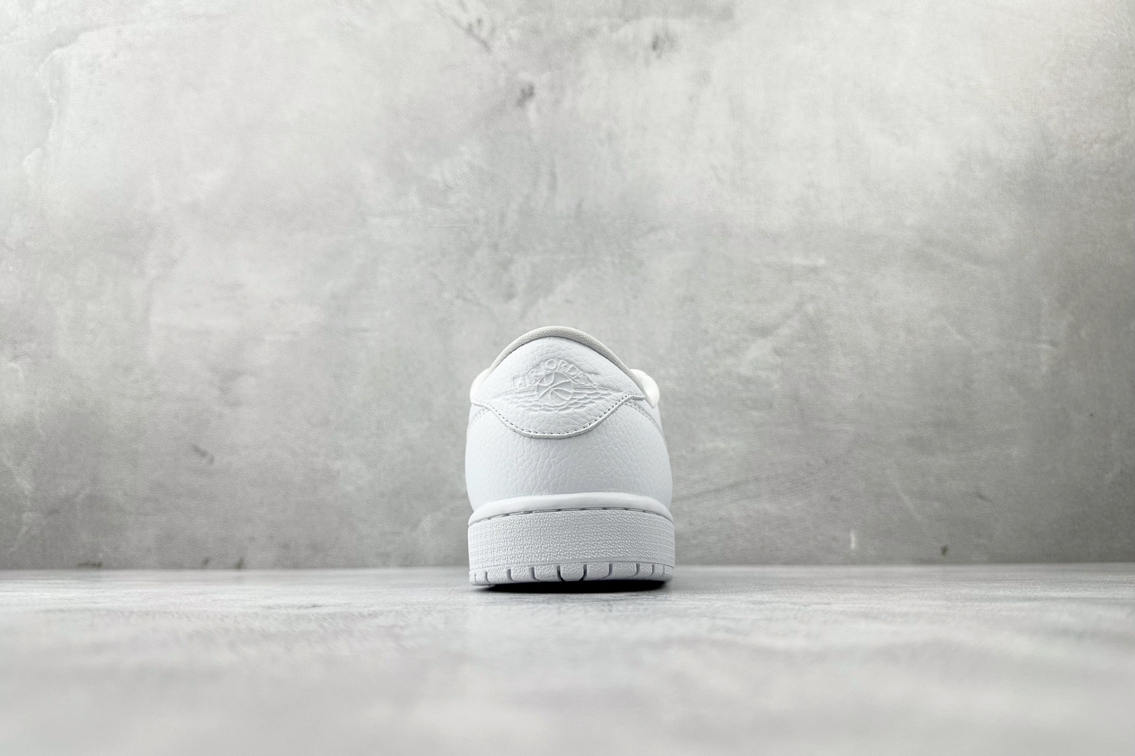 200 Jordan Air Jordan 1 白 872782-100