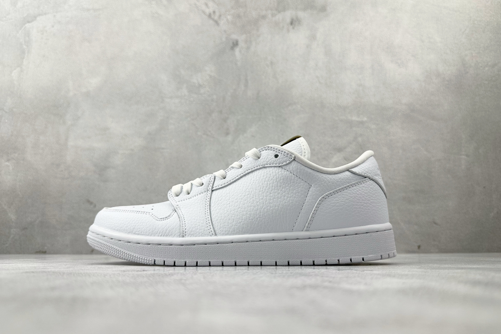 200 Jordan Air Jordan 1 白 872782-100