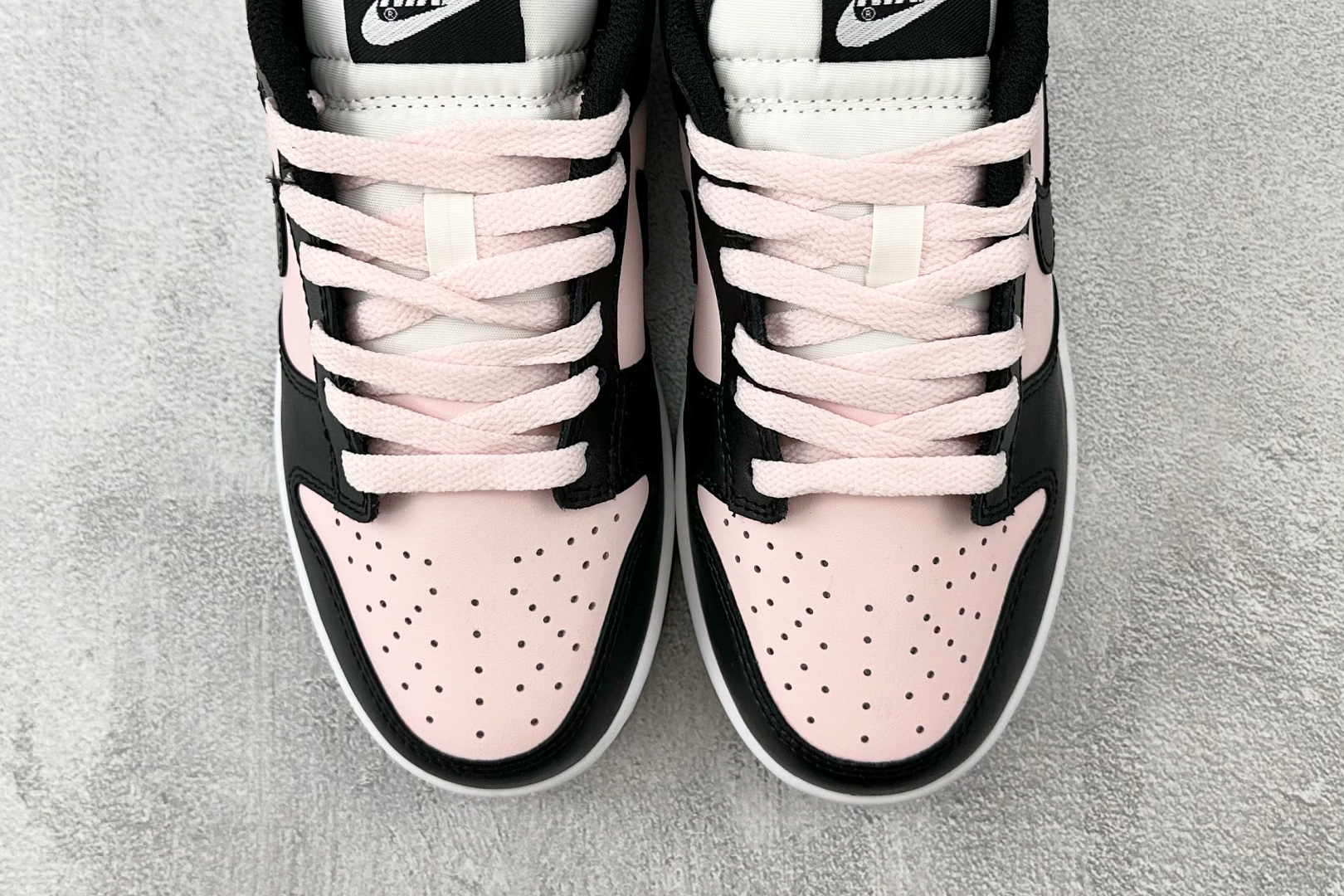 定制球鞋 Nike Dunk 樱花白桃 黑粉 DD1391-100 定制球鞋 Nike Dunk 樱花白桃 黑粉 DD1391-100