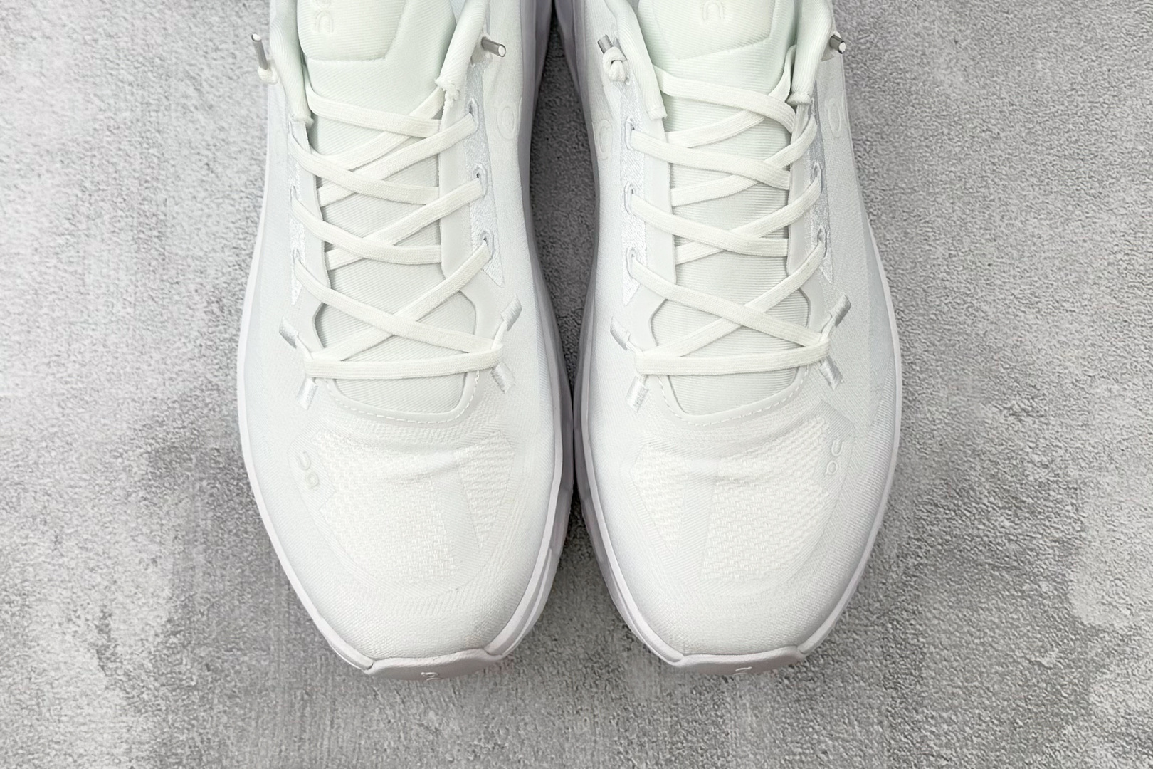 180 On昂跑 Cloudtilt 白色 3ME1010-Chinese UA Cheap High Quatity Brand Clothes Bags handbags Sneakers wholesale wholesaler seller from China Factory suppliers Fashion Clothing Shoes best Quality Beautiful Price 180 On昂跑 Cloudtilt 白色 3ME1010