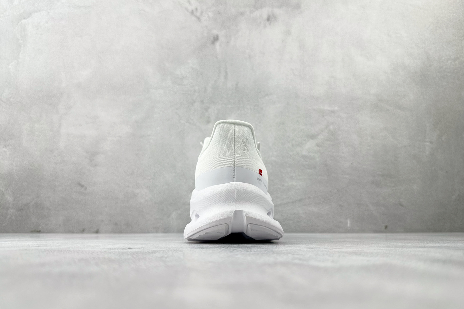 180 On昂跑 Cloudtilt 白色 3ME1010-Chinese UA Cheap High Quatity Brand Clothes Bags handbags Sneakers wholesale wholesaler seller from China Factory suppliers Fashion Clothing Shoes best Quality Beautiful Price 180 On昂跑 Cloudtilt 白色 3ME1010