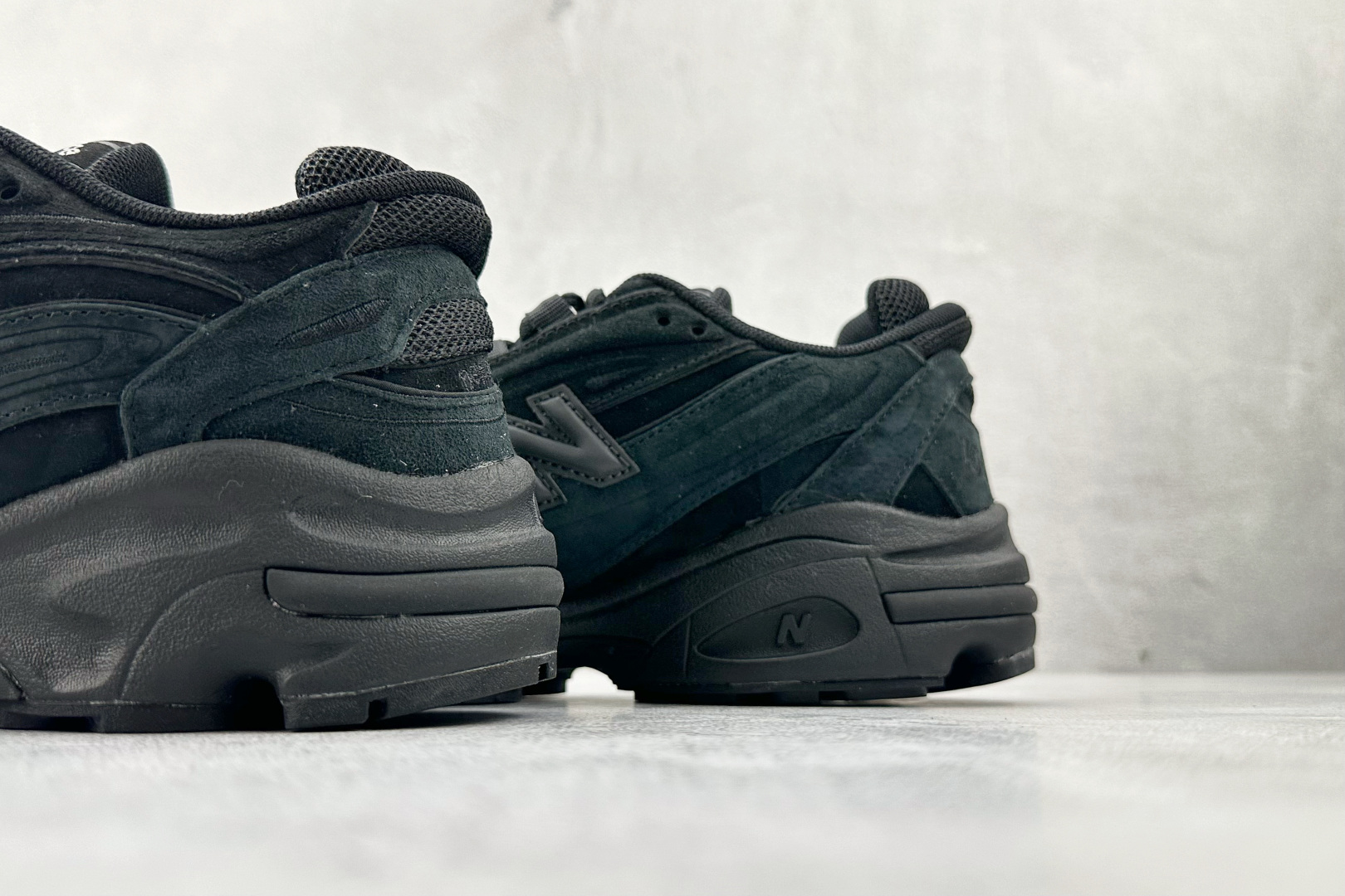 New Balance NB 1000 Black (M1000LA) - Premium Comfort & Style 9 cmp i1758258914603 7540 0 7
